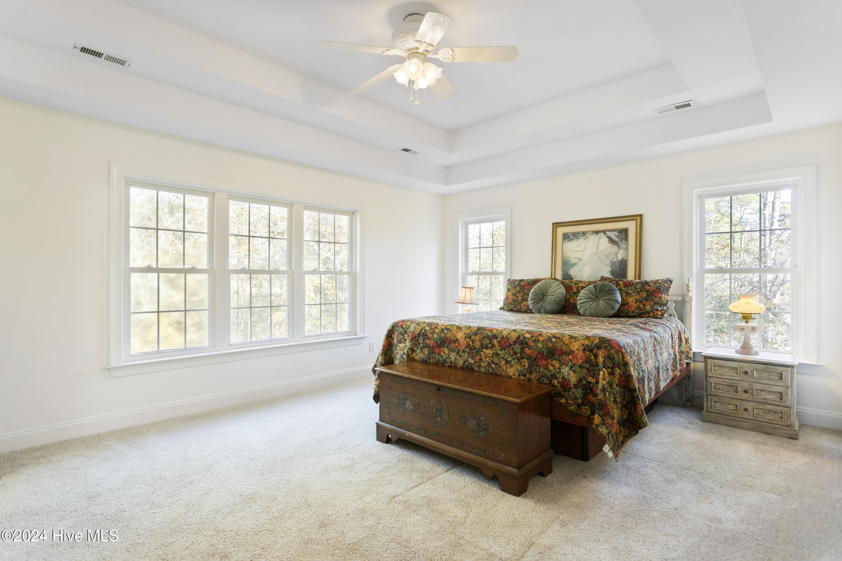 577 Riverwood Drive SE