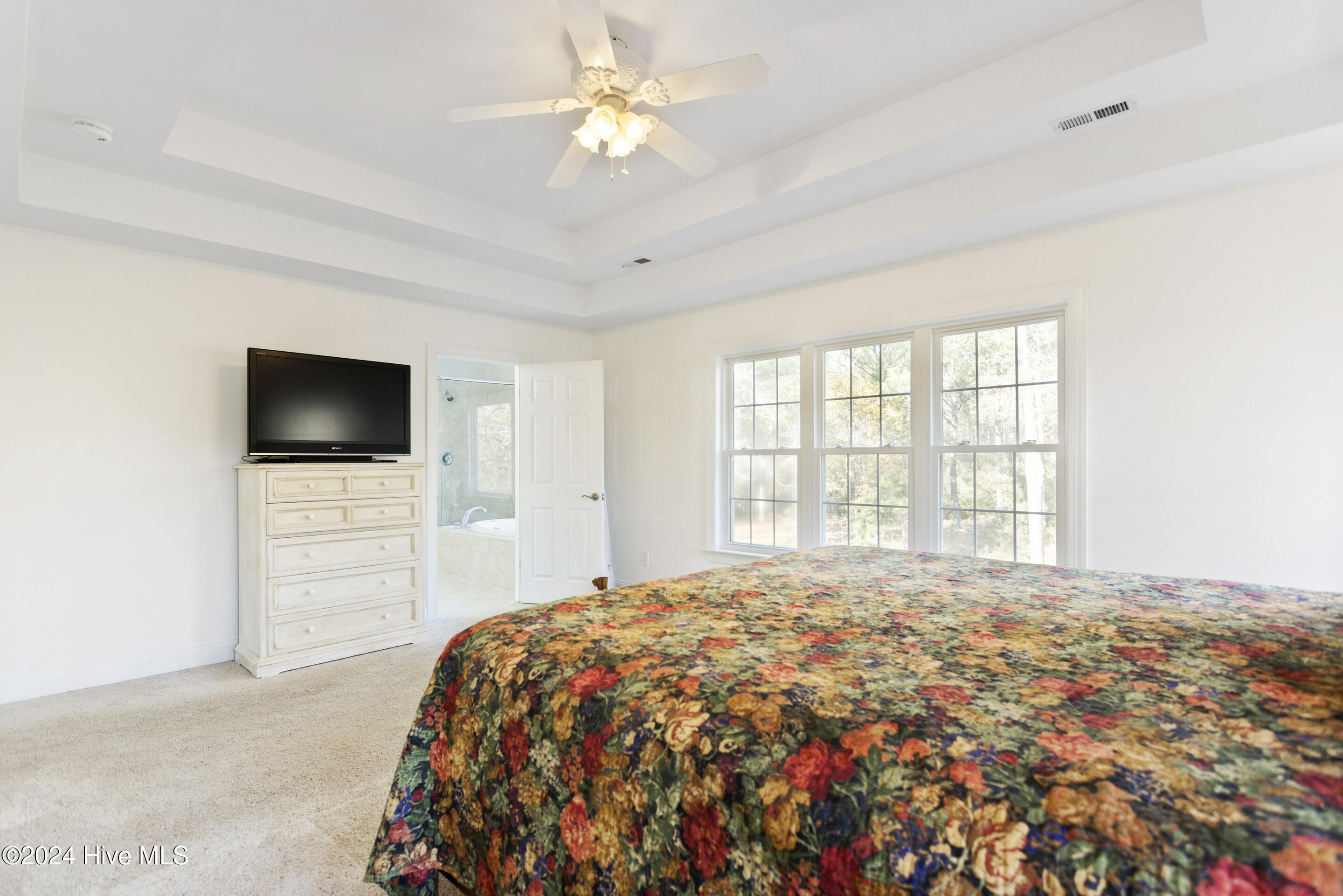 577 Riverwood Drive SE