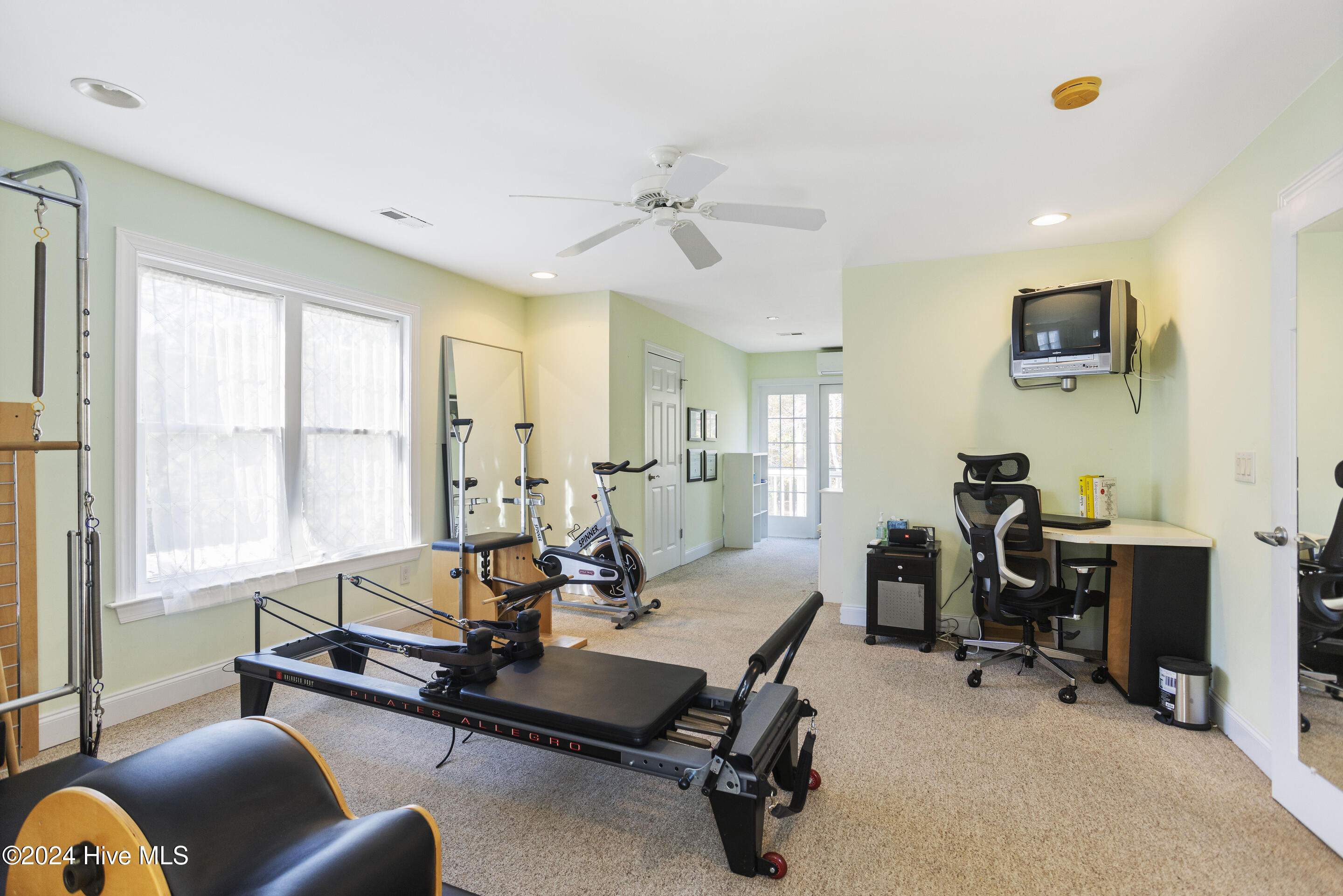 577 Riverwood Drive SE