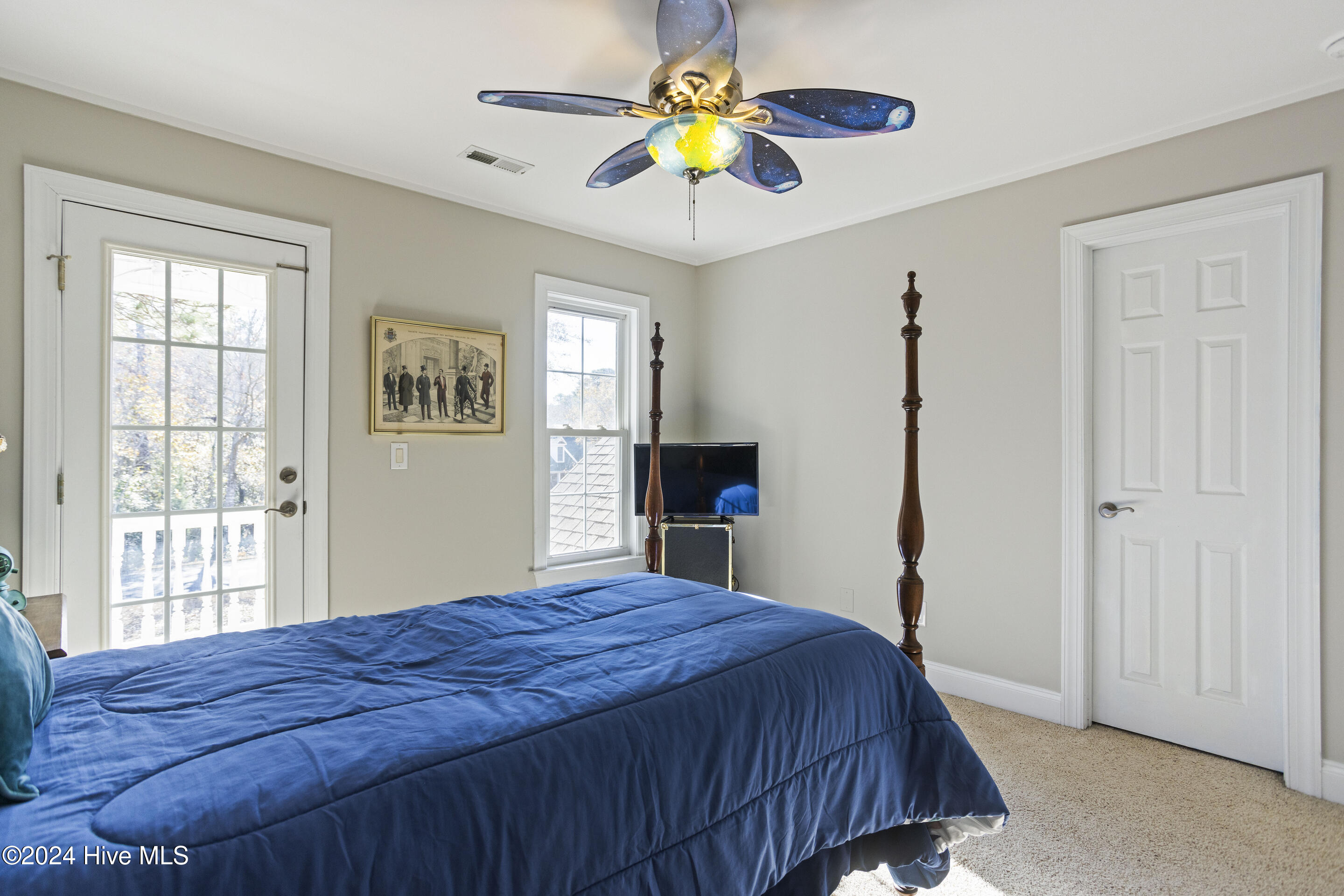 577 Riverwood Drive SE