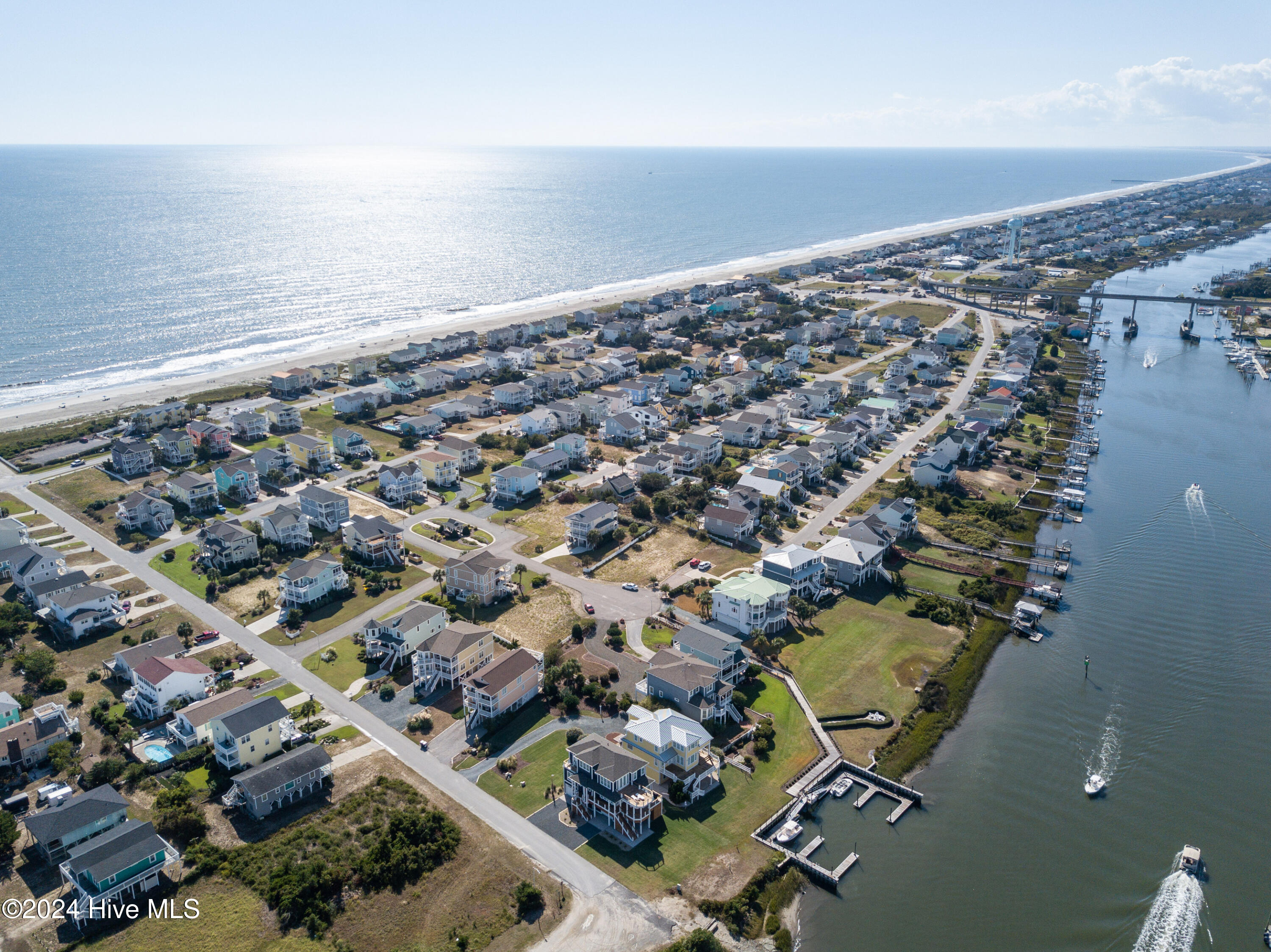 577 Riverwood Drive SE