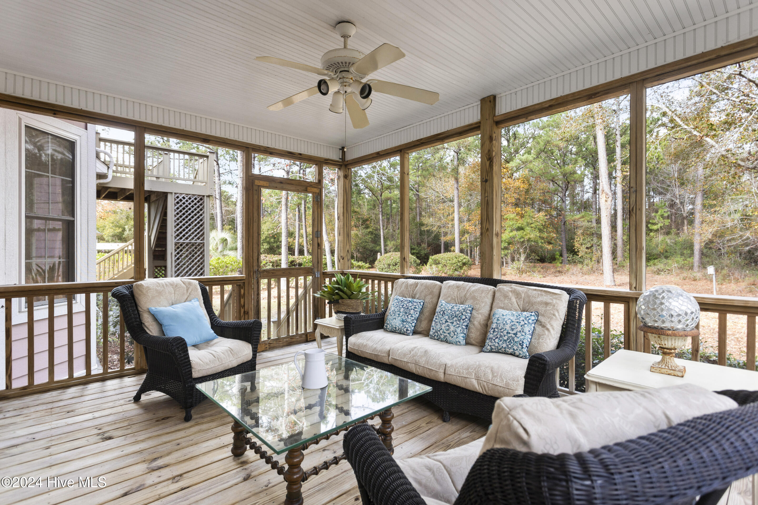 577 Riverwood Drive SE