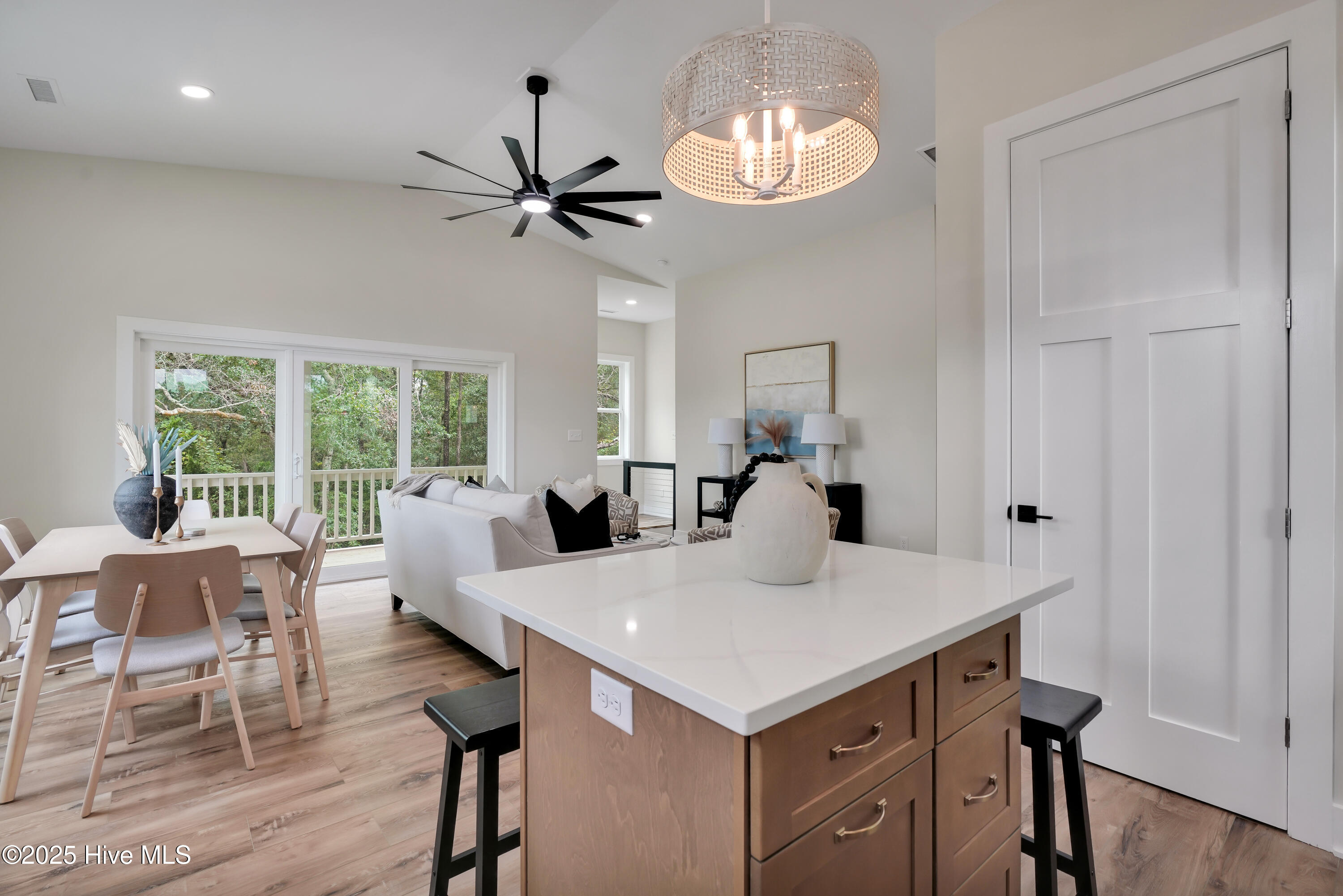 3102 E Oak Island Drive