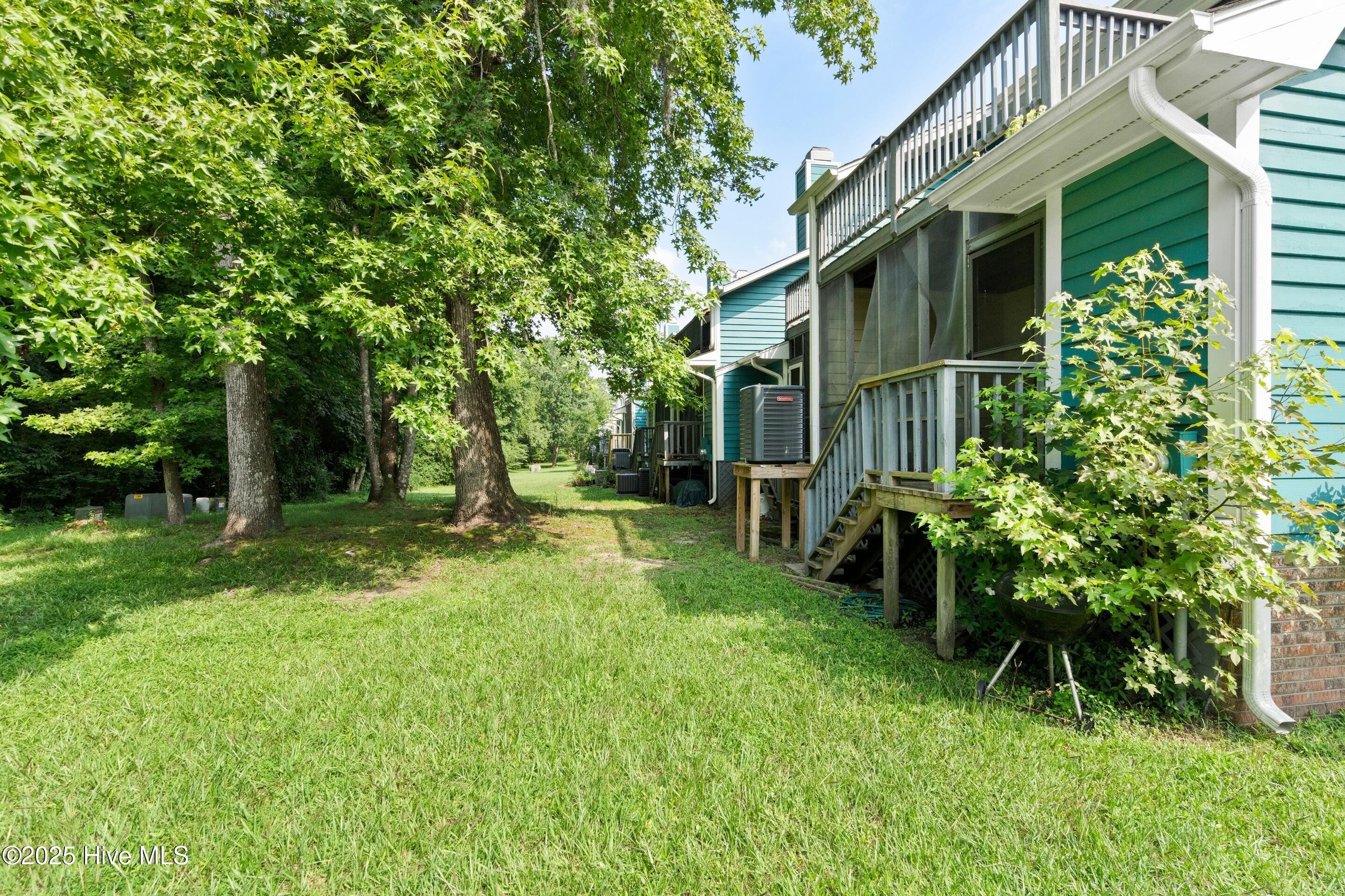 10167 Creekside Drive SE Apt 2