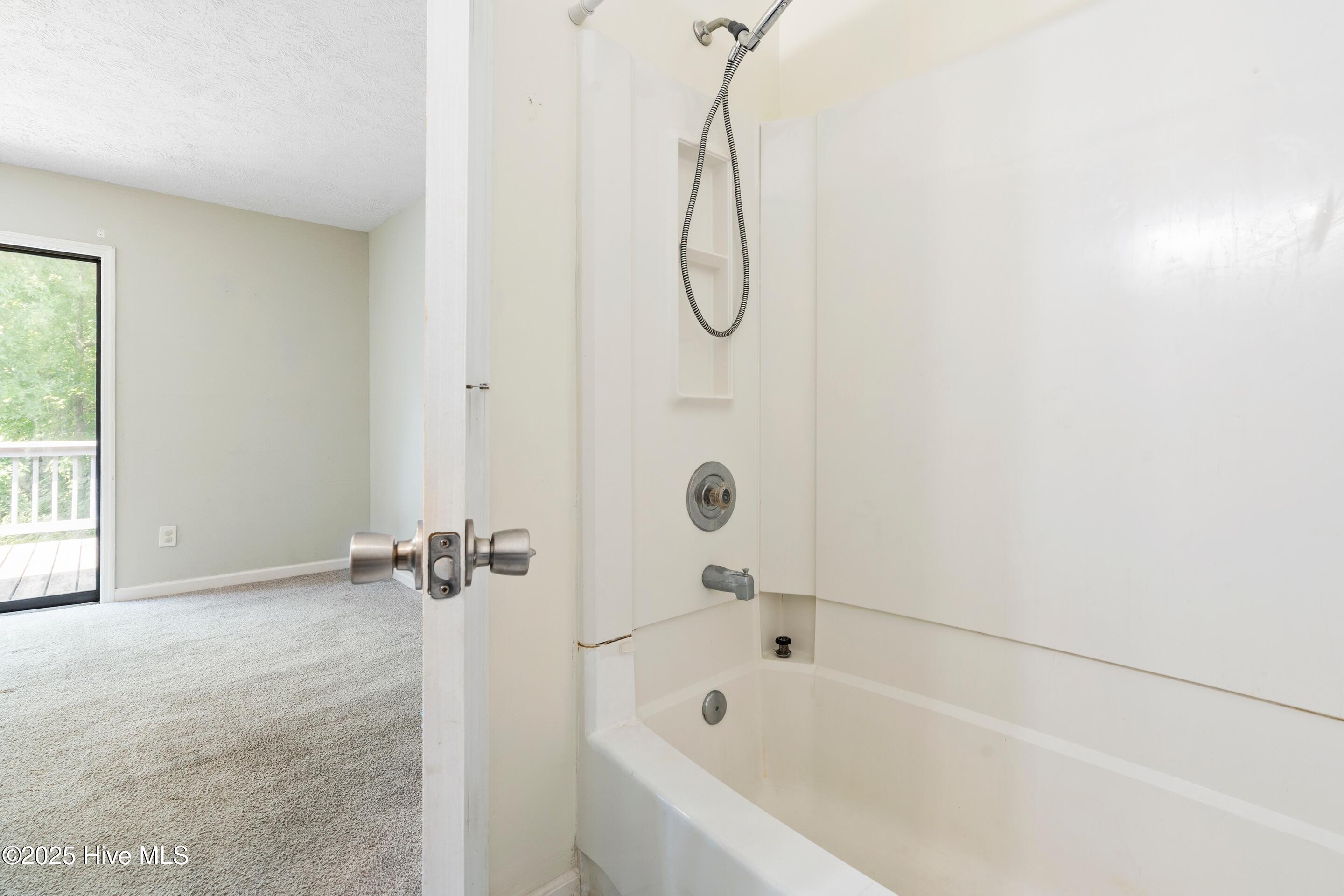 10167 Creekside Drive SE Apt 2