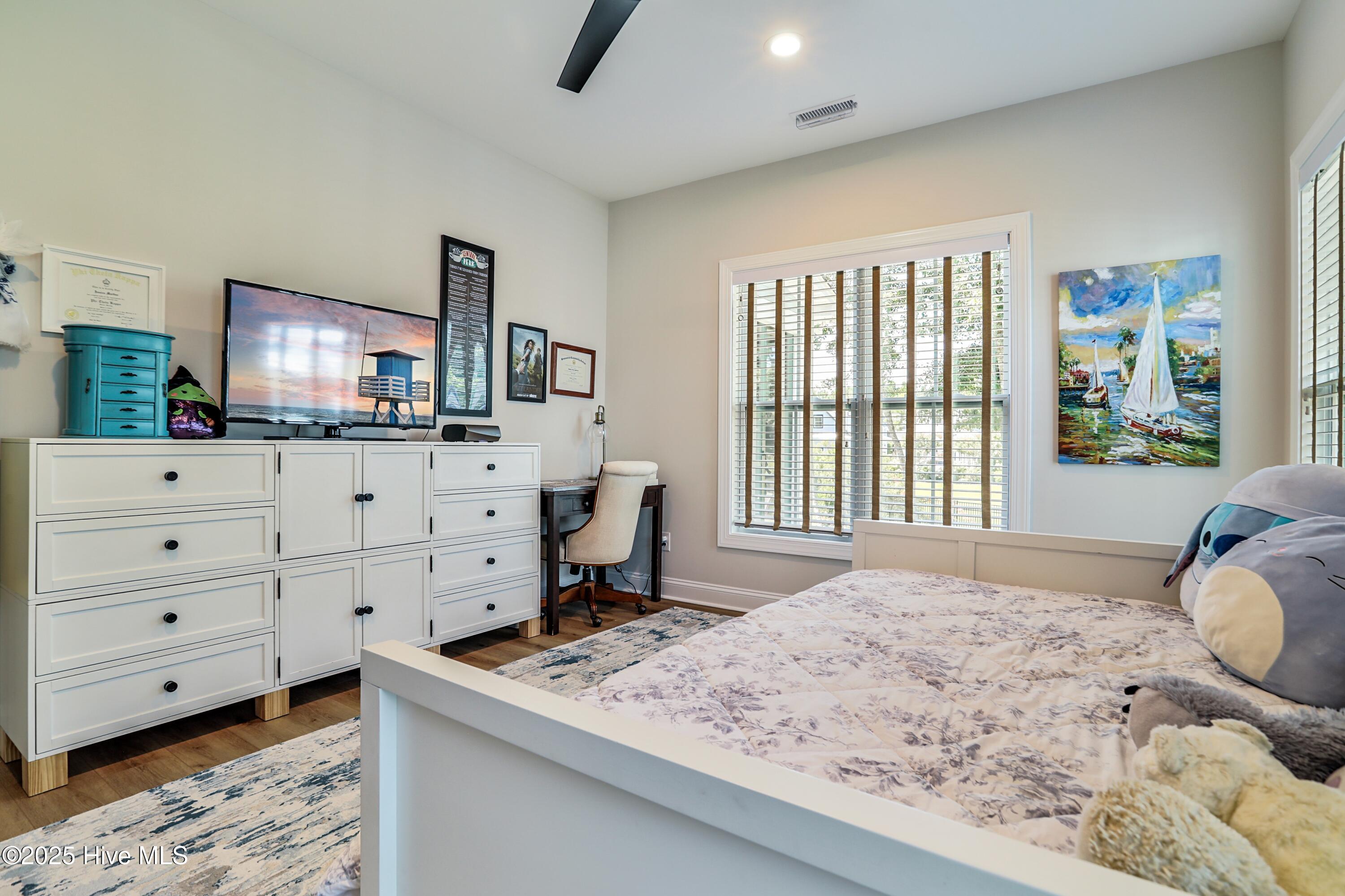 476 Arlington Drive SE