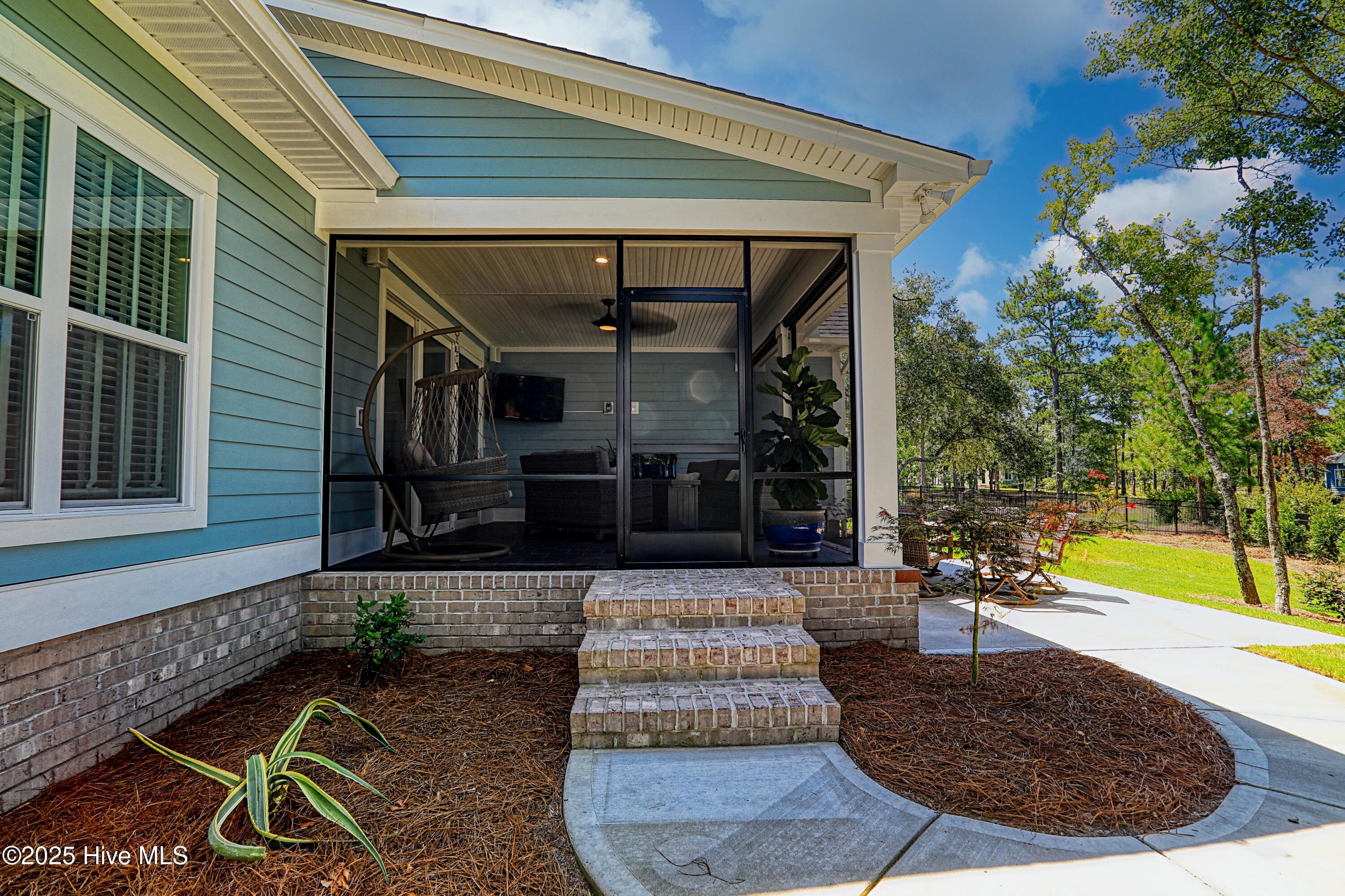 476 Arlington Drive SE