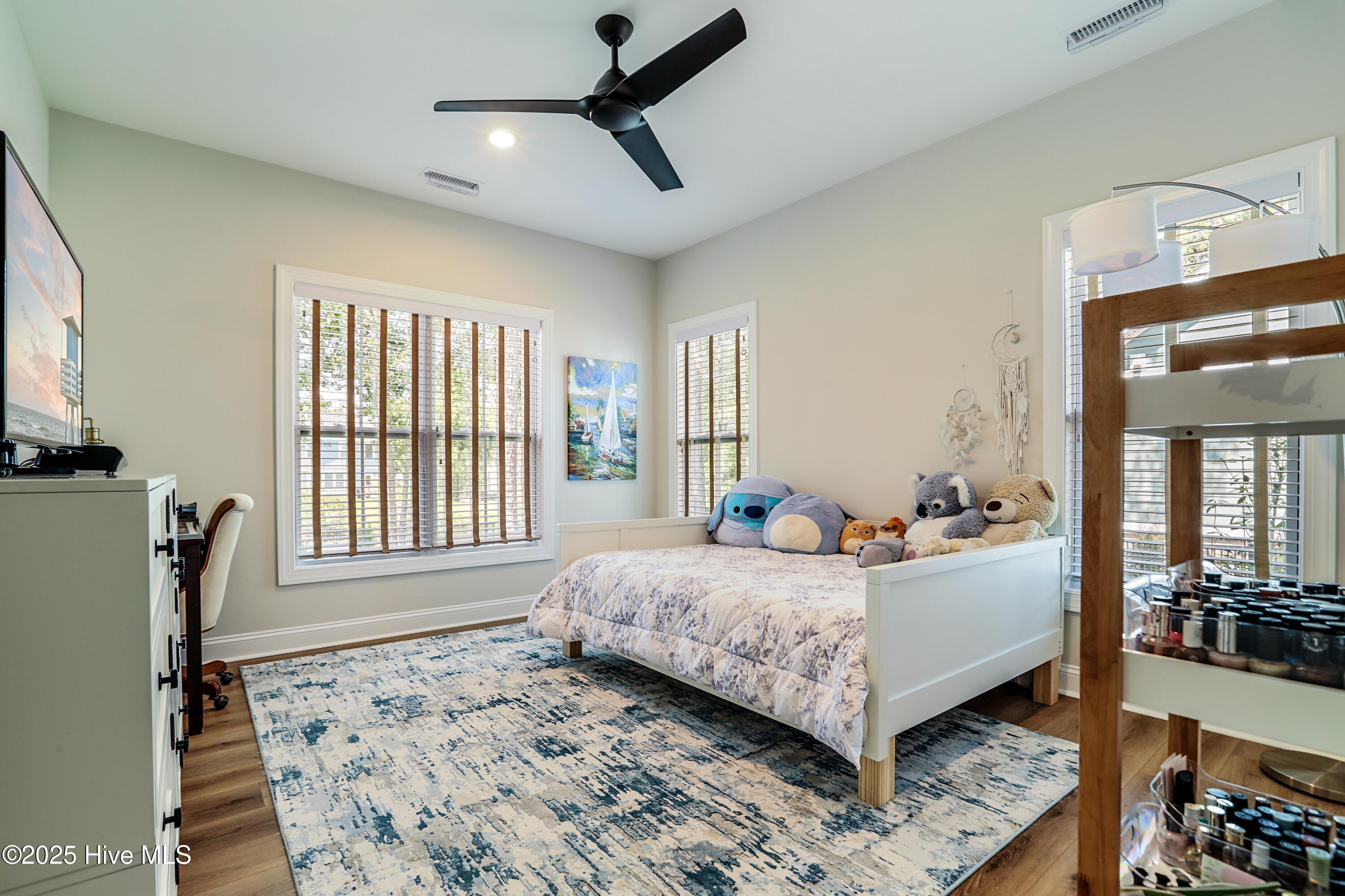 476 Arlington Drive SE