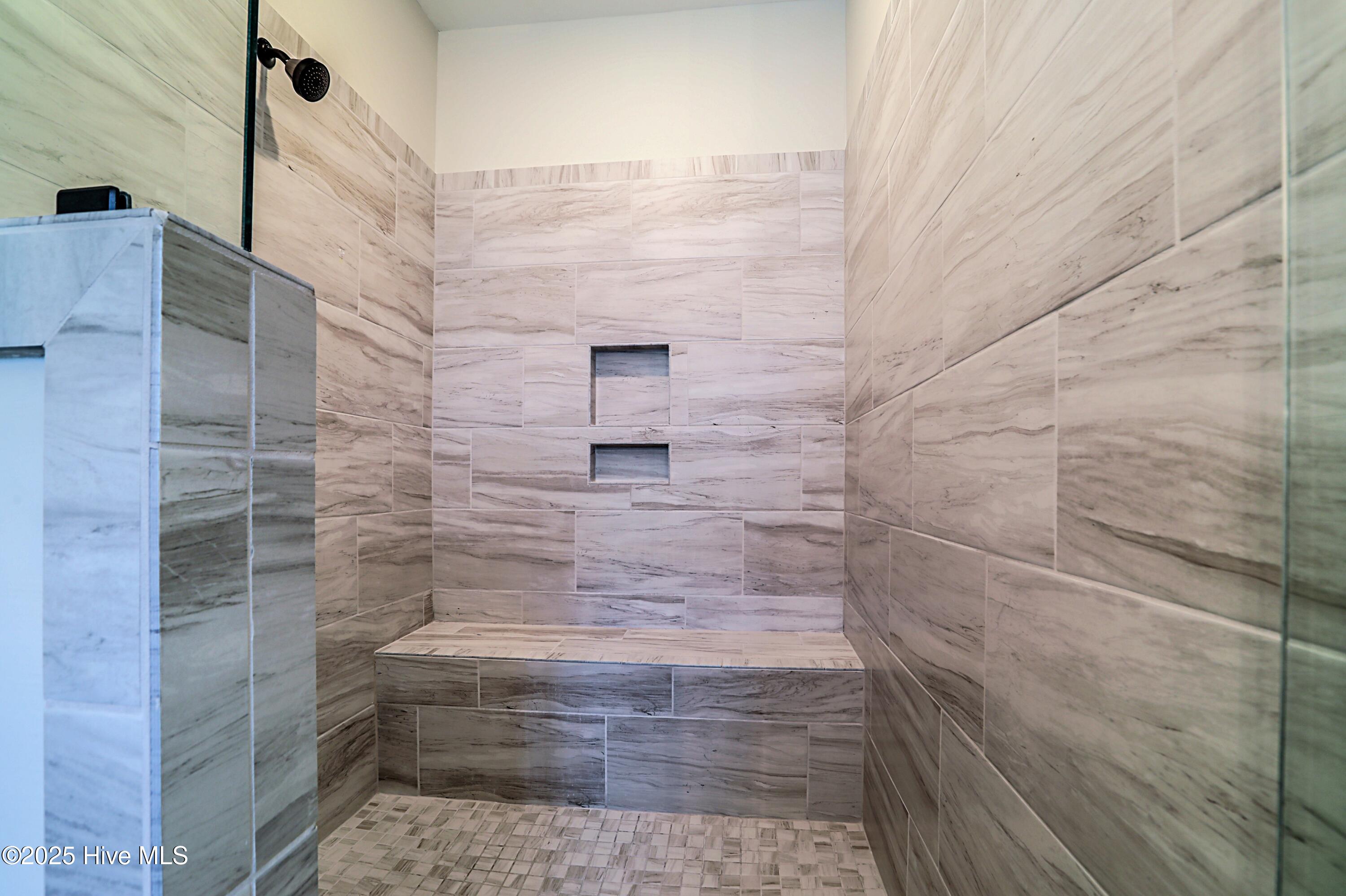 476 Arlington Drive SE