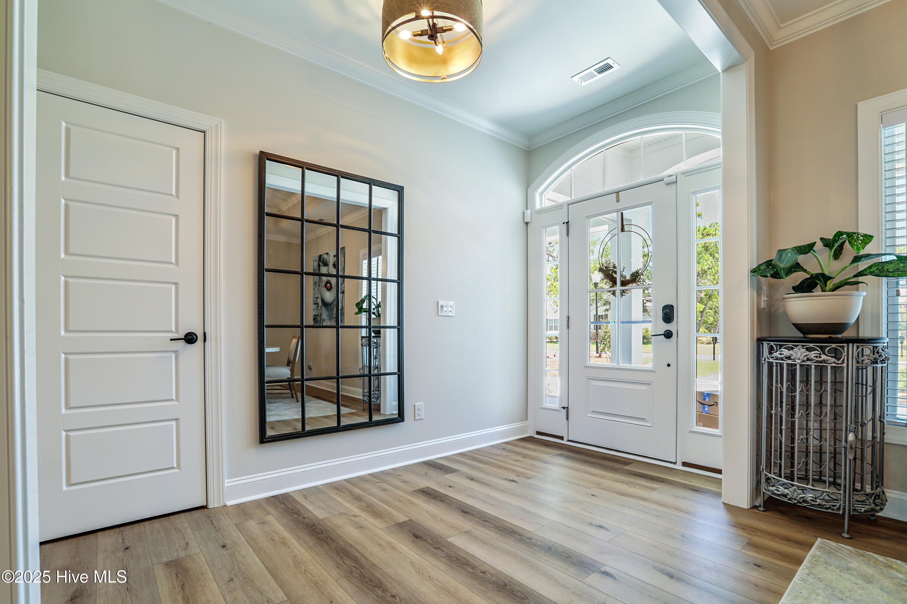 476 Arlington Drive SE