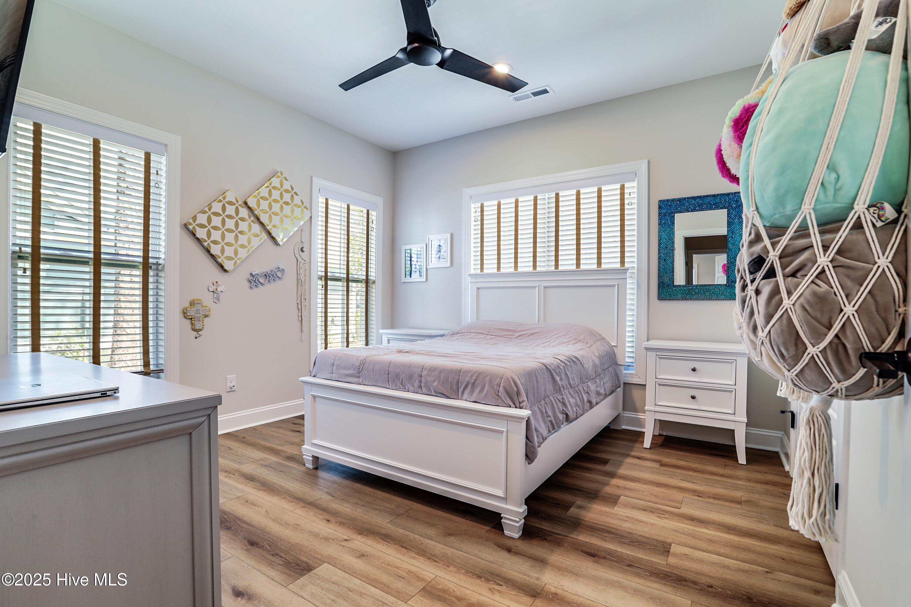 476 Arlington Drive SE