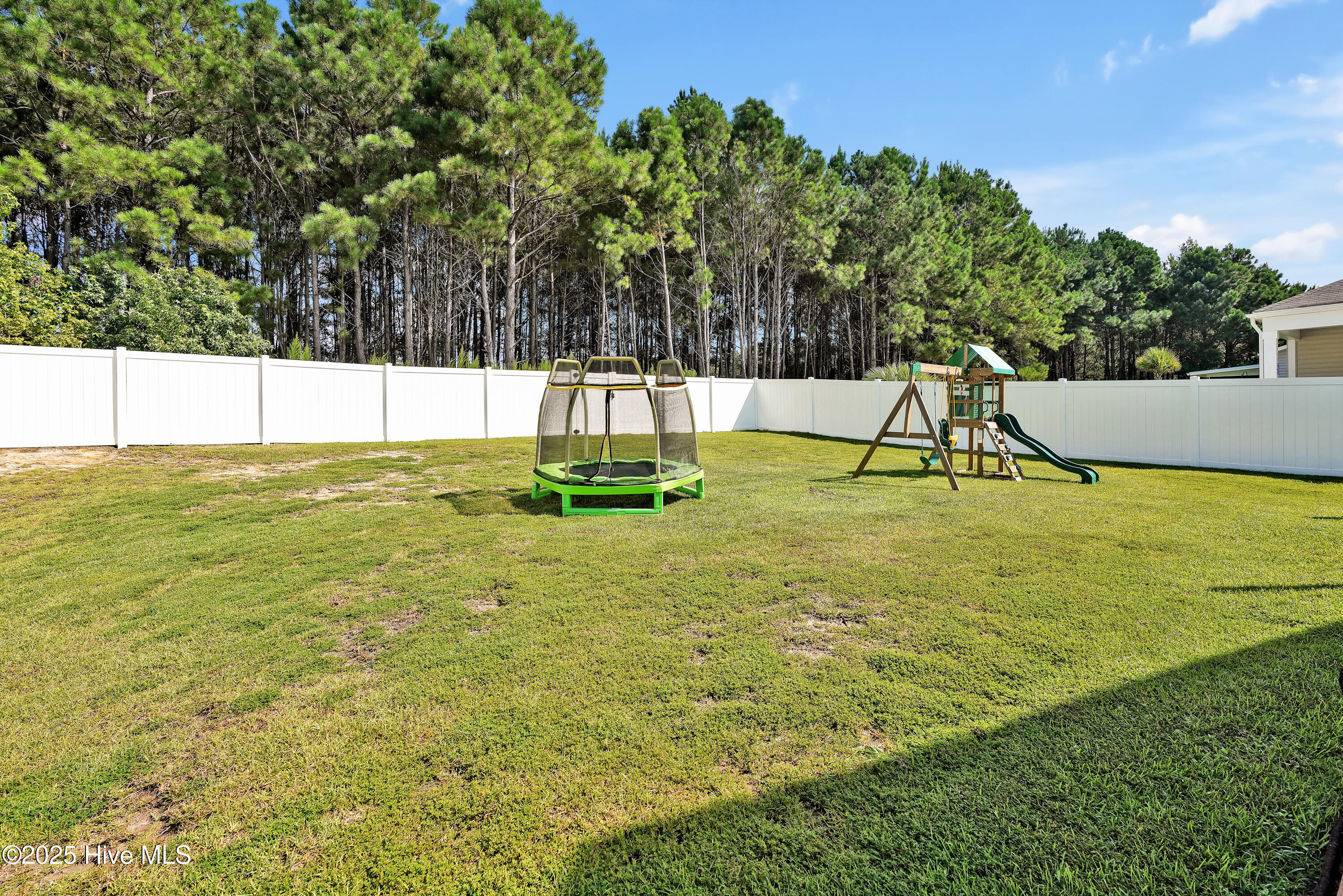 1324 N Fisher King Drive SE