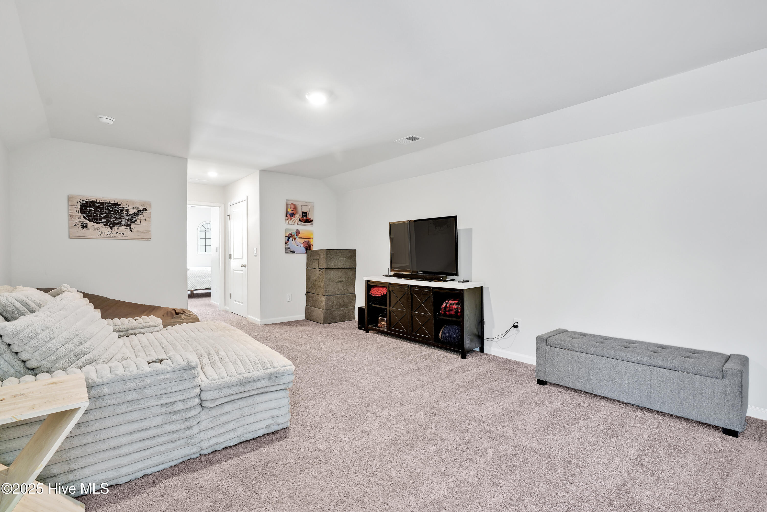 1324 N Fisher King Drive SE