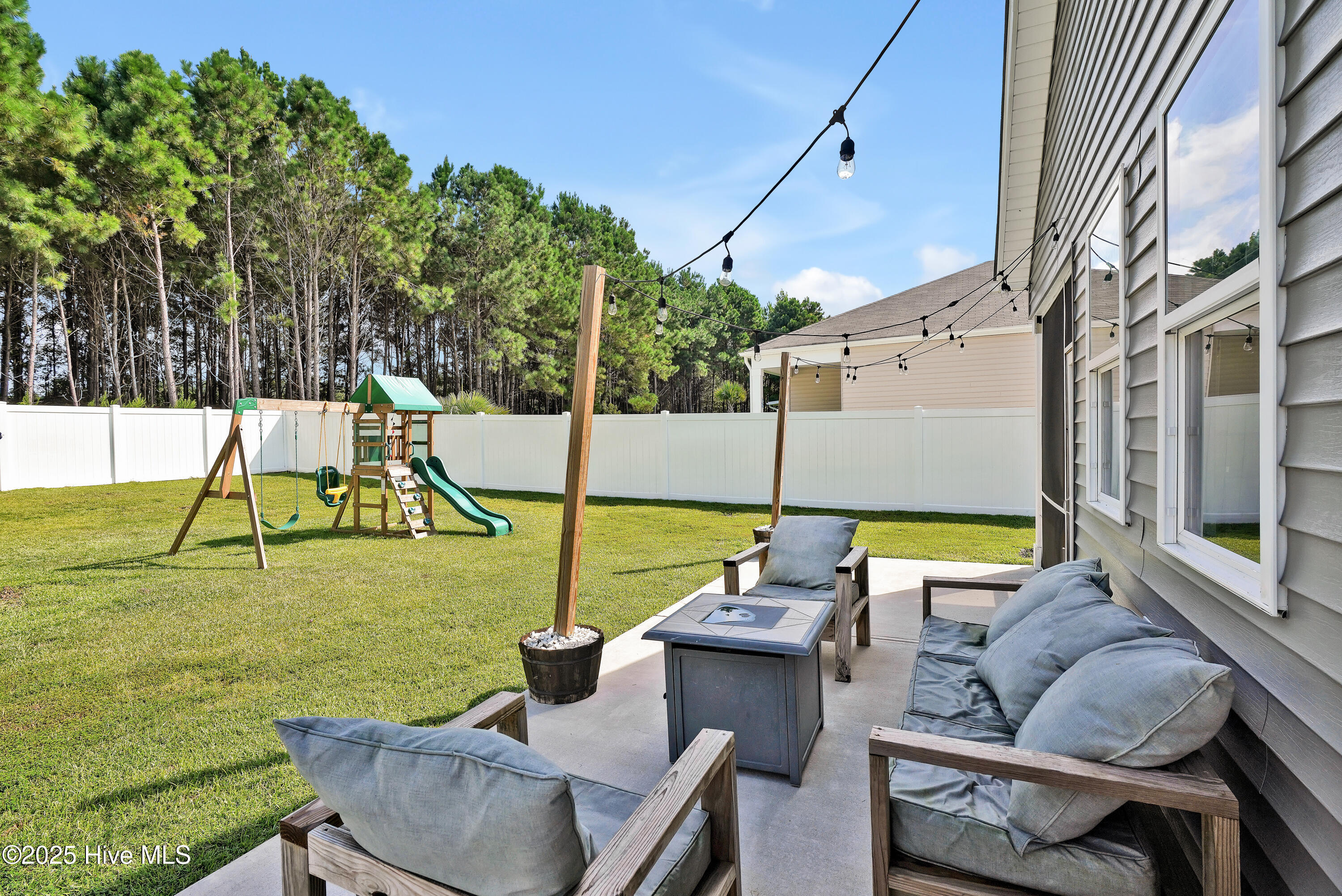 1324 N Fisher King Drive SE