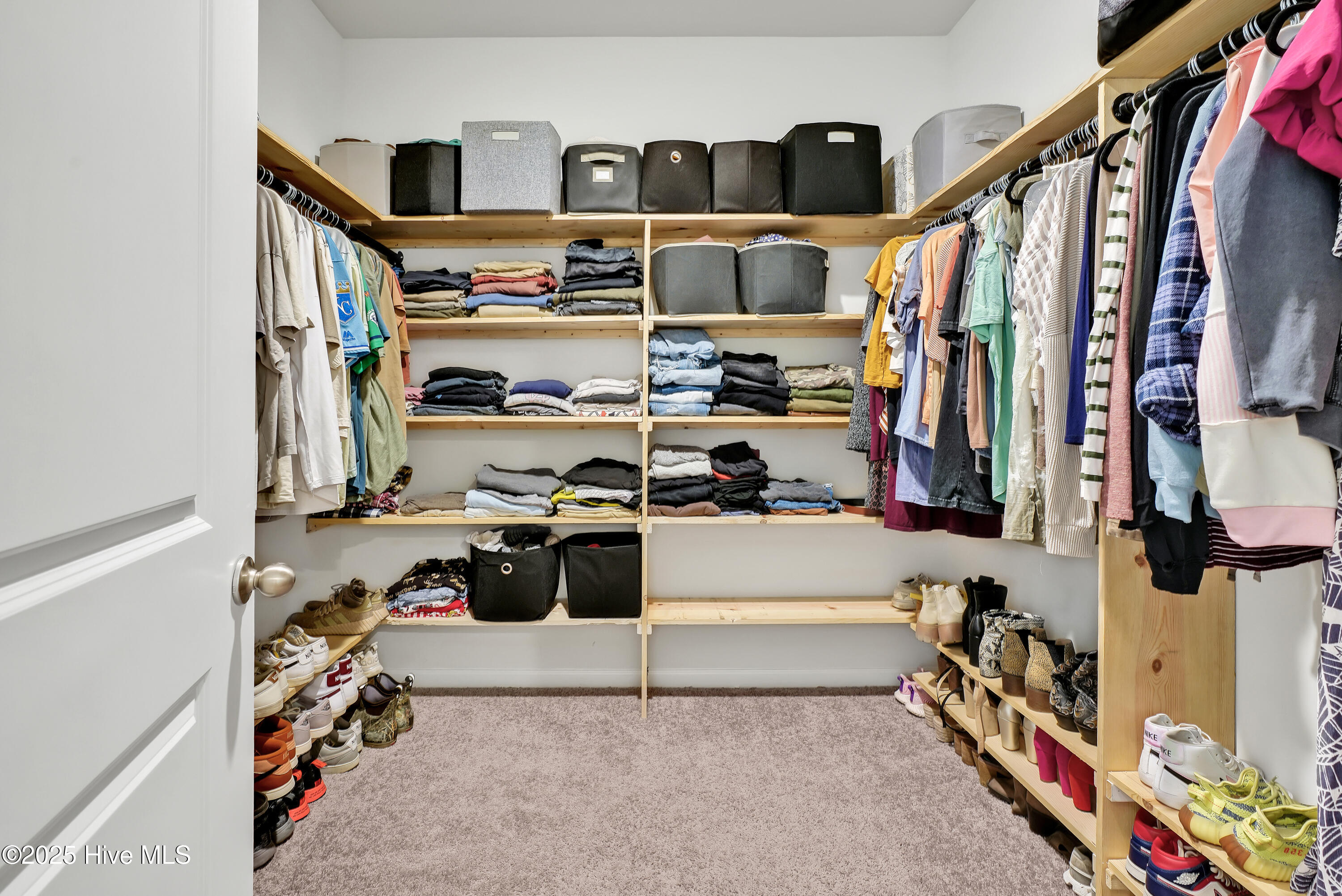 1324 N Fisher King Drive SE