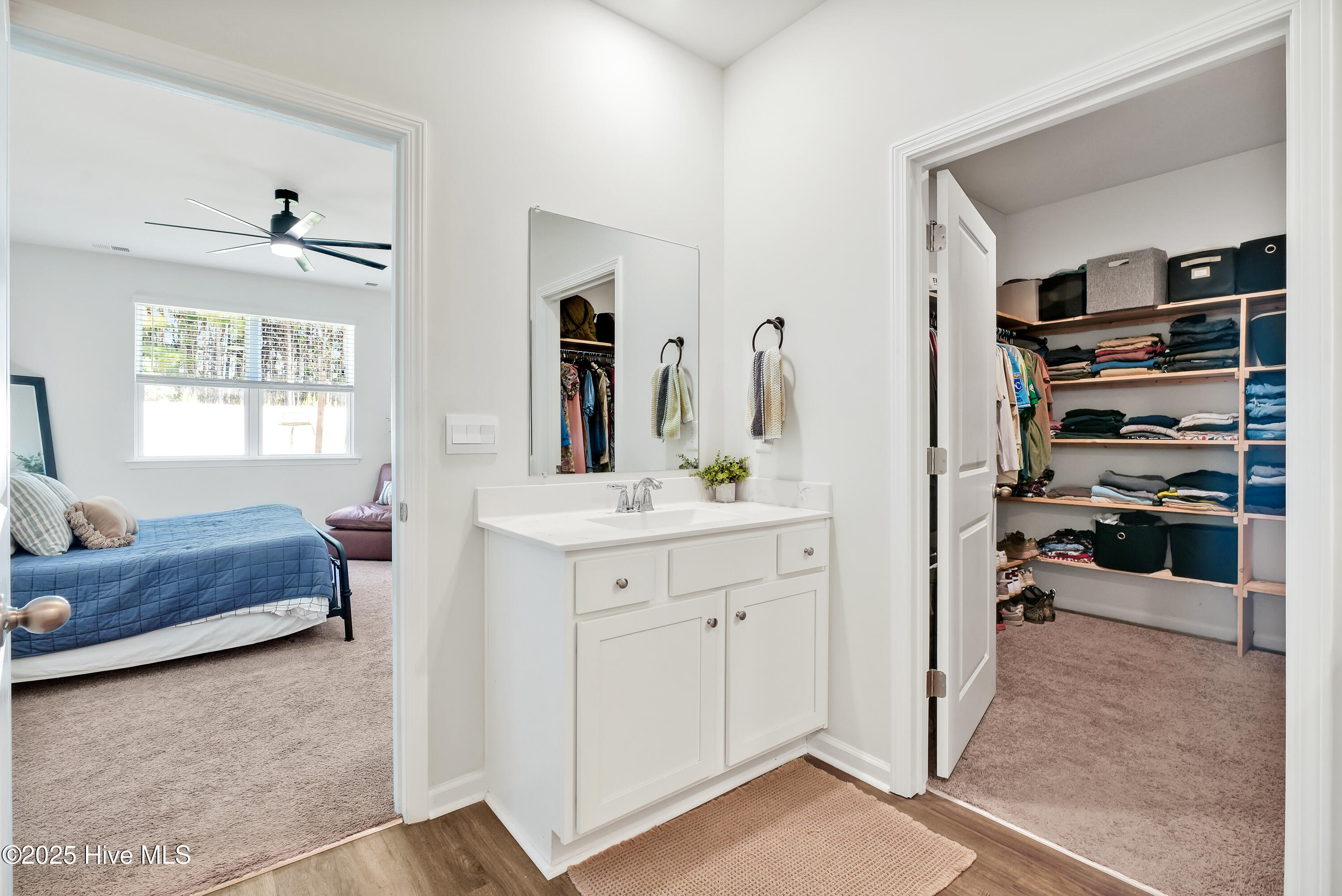 1324 N Fisher King Drive SE