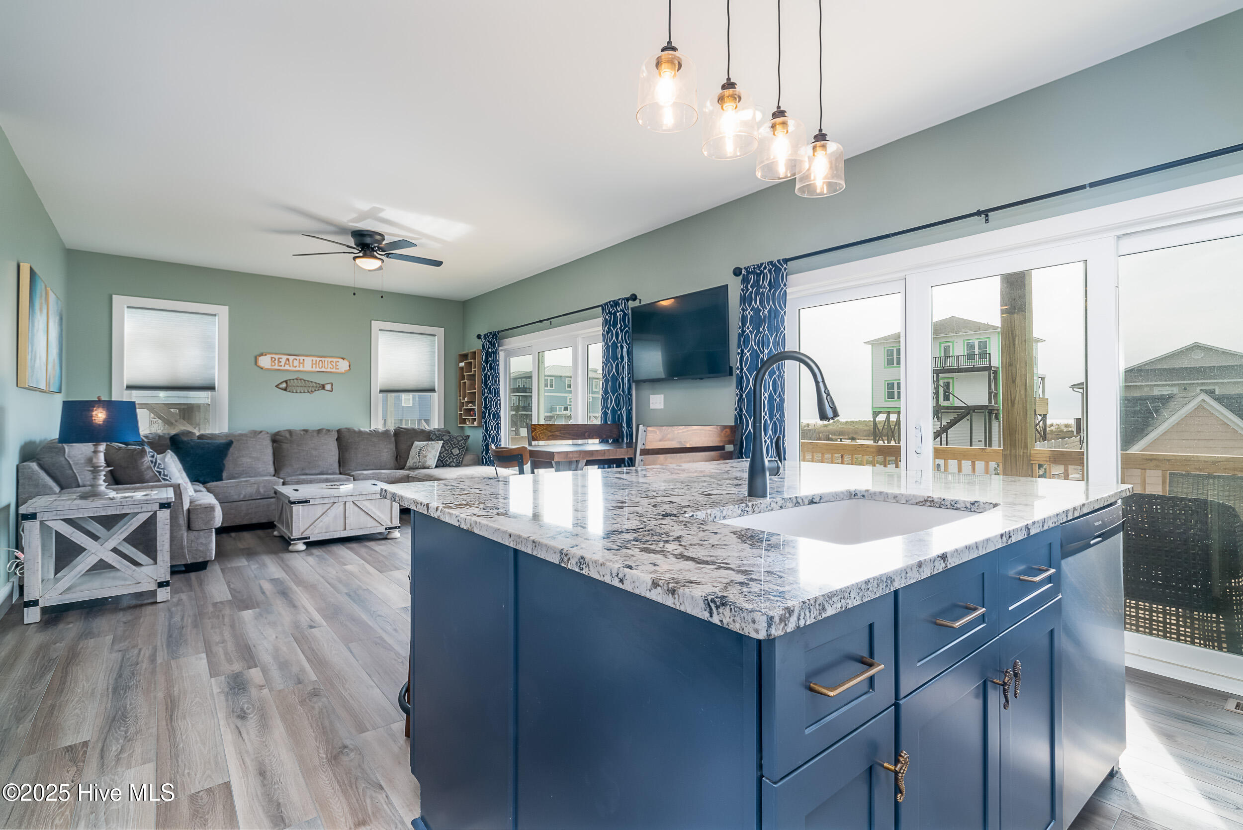 5205 E Pelican Drive