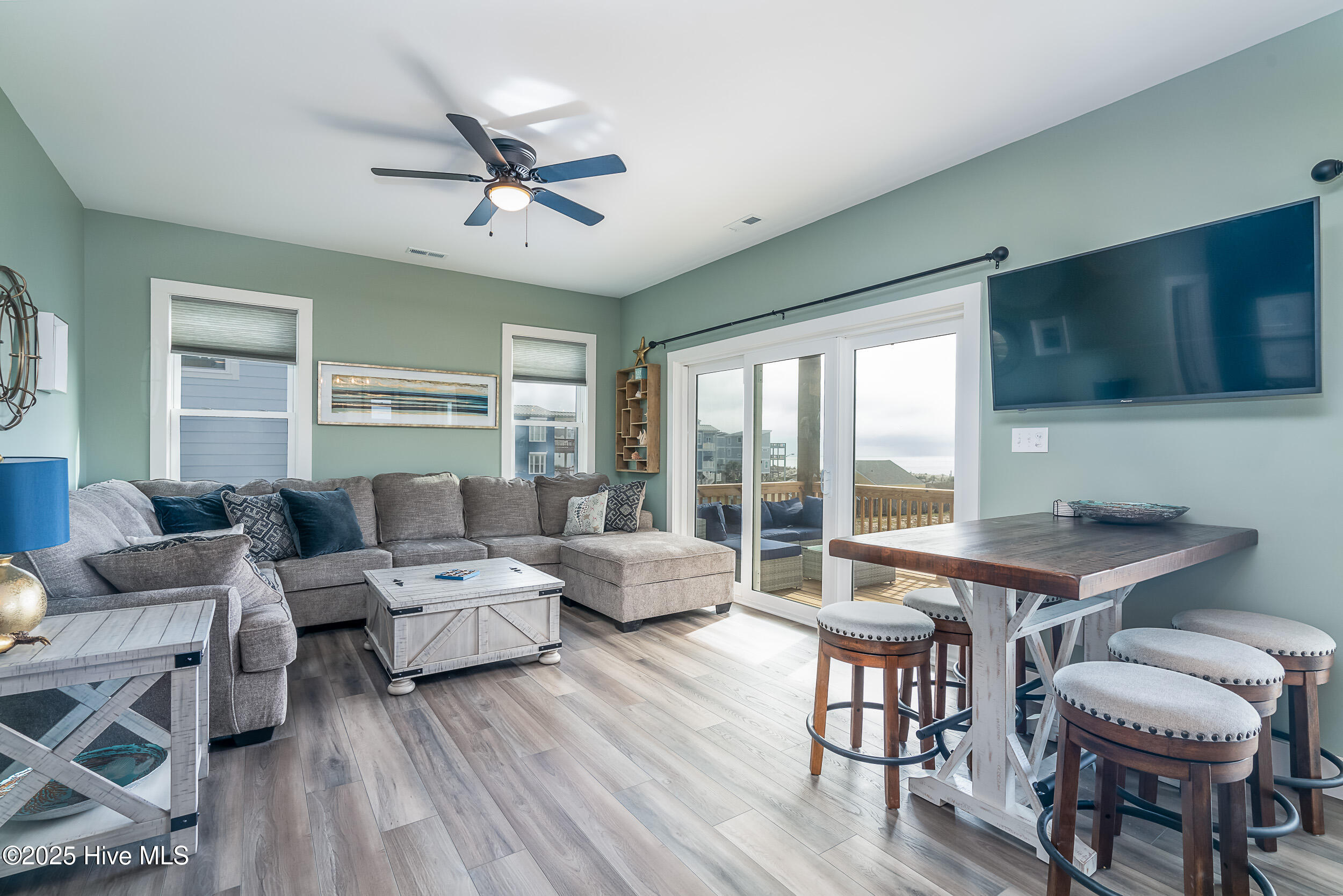 5205 E Pelican Drive