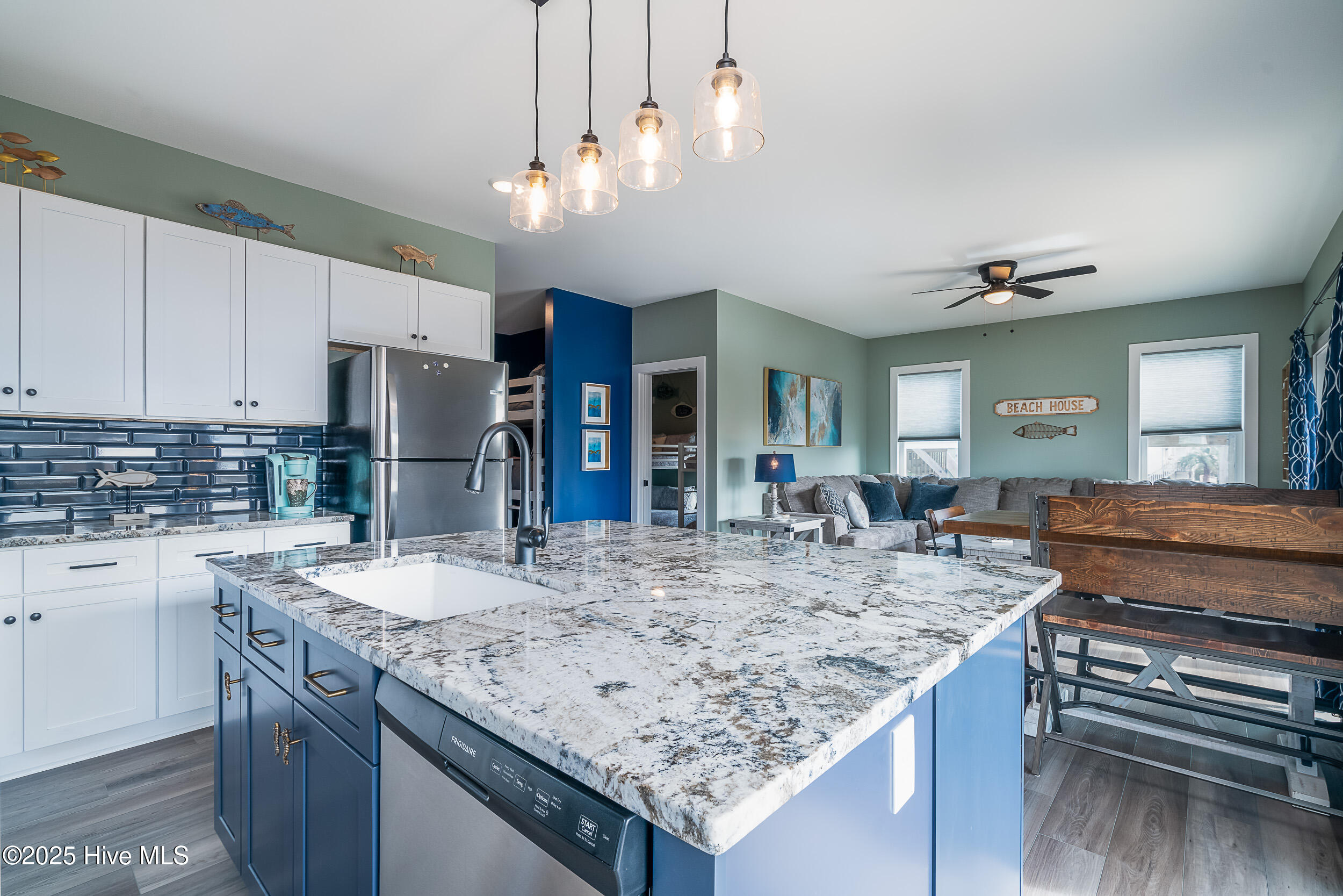 5205 E Pelican Drive