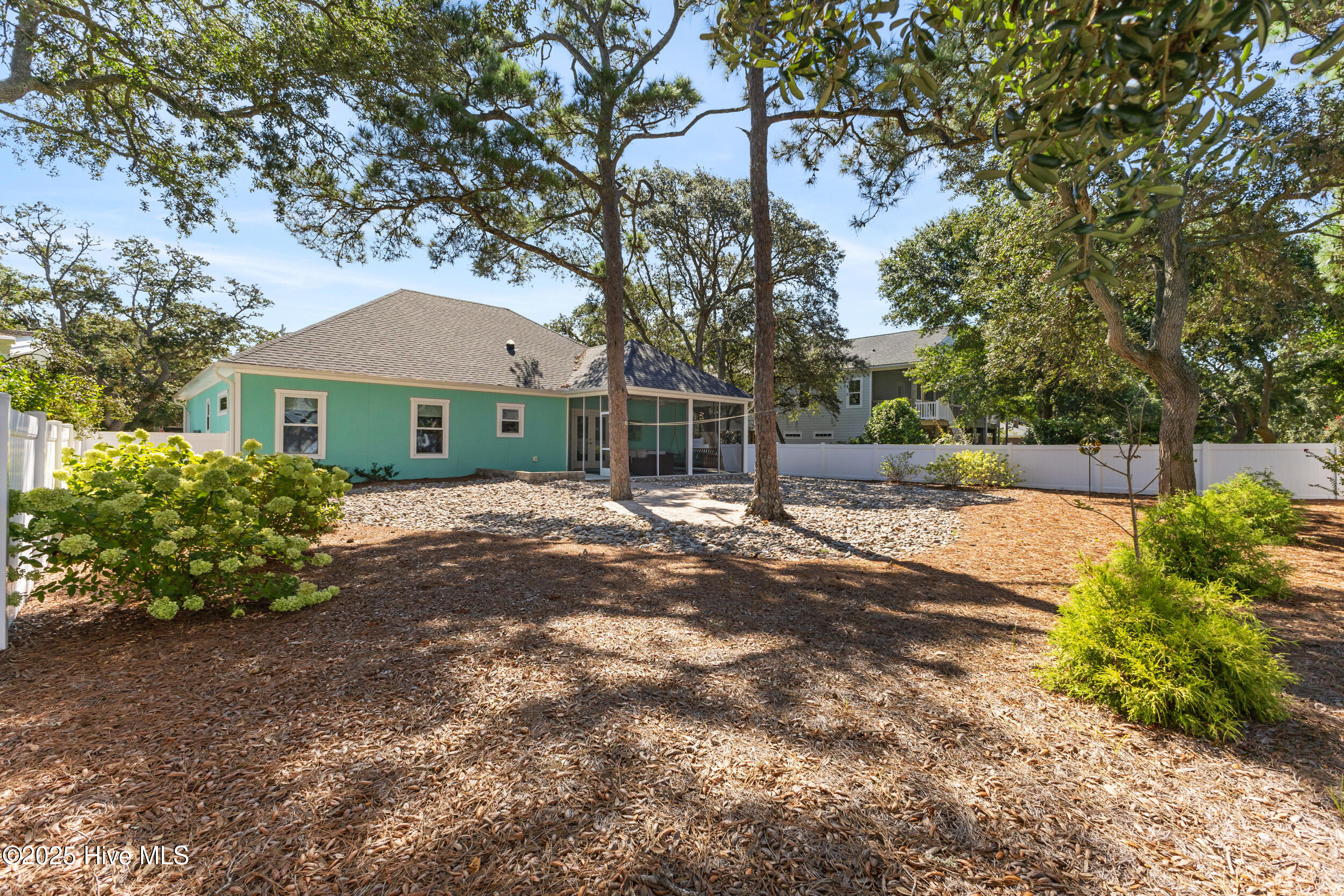 217 Sellers Street