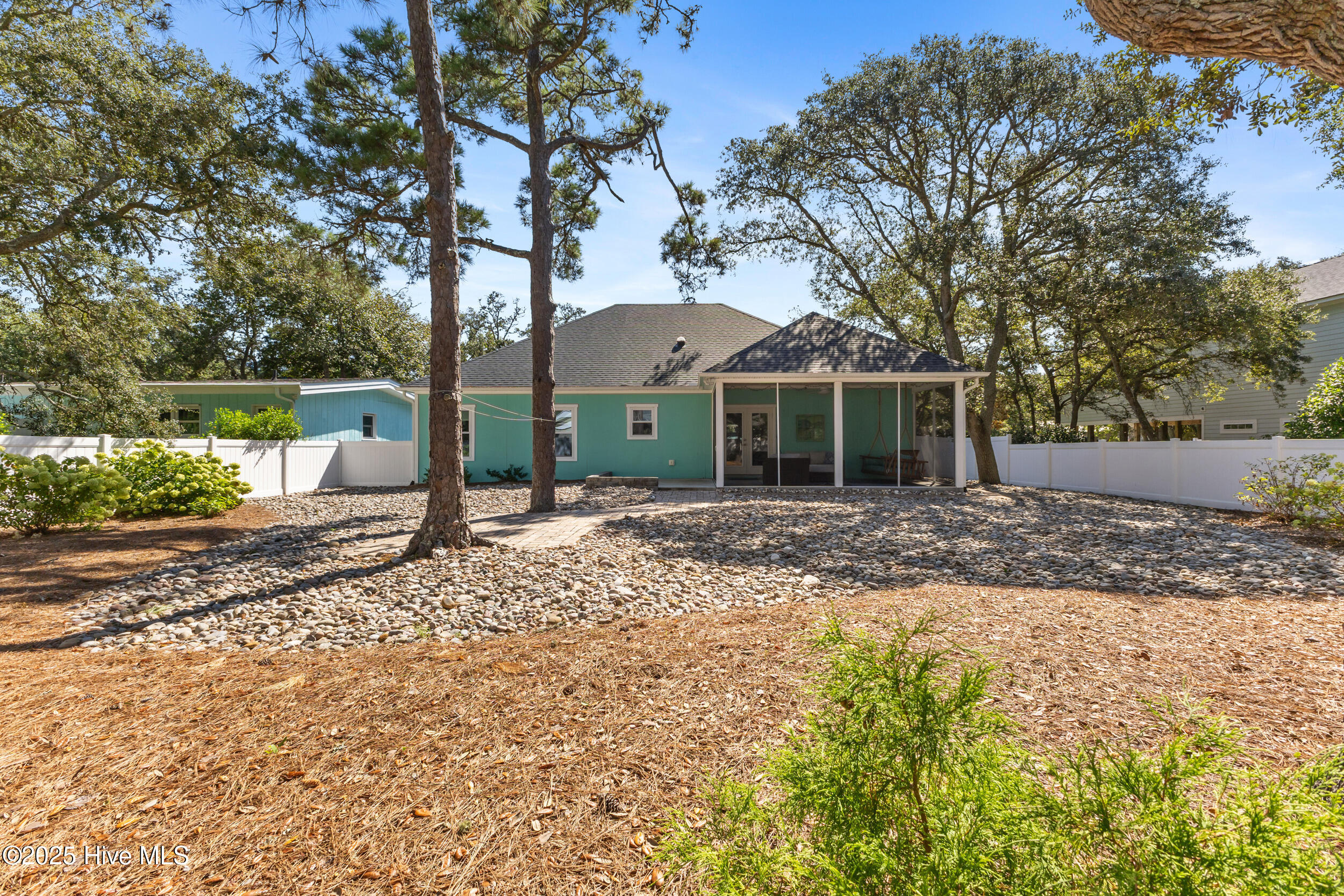 217 Sellers Street