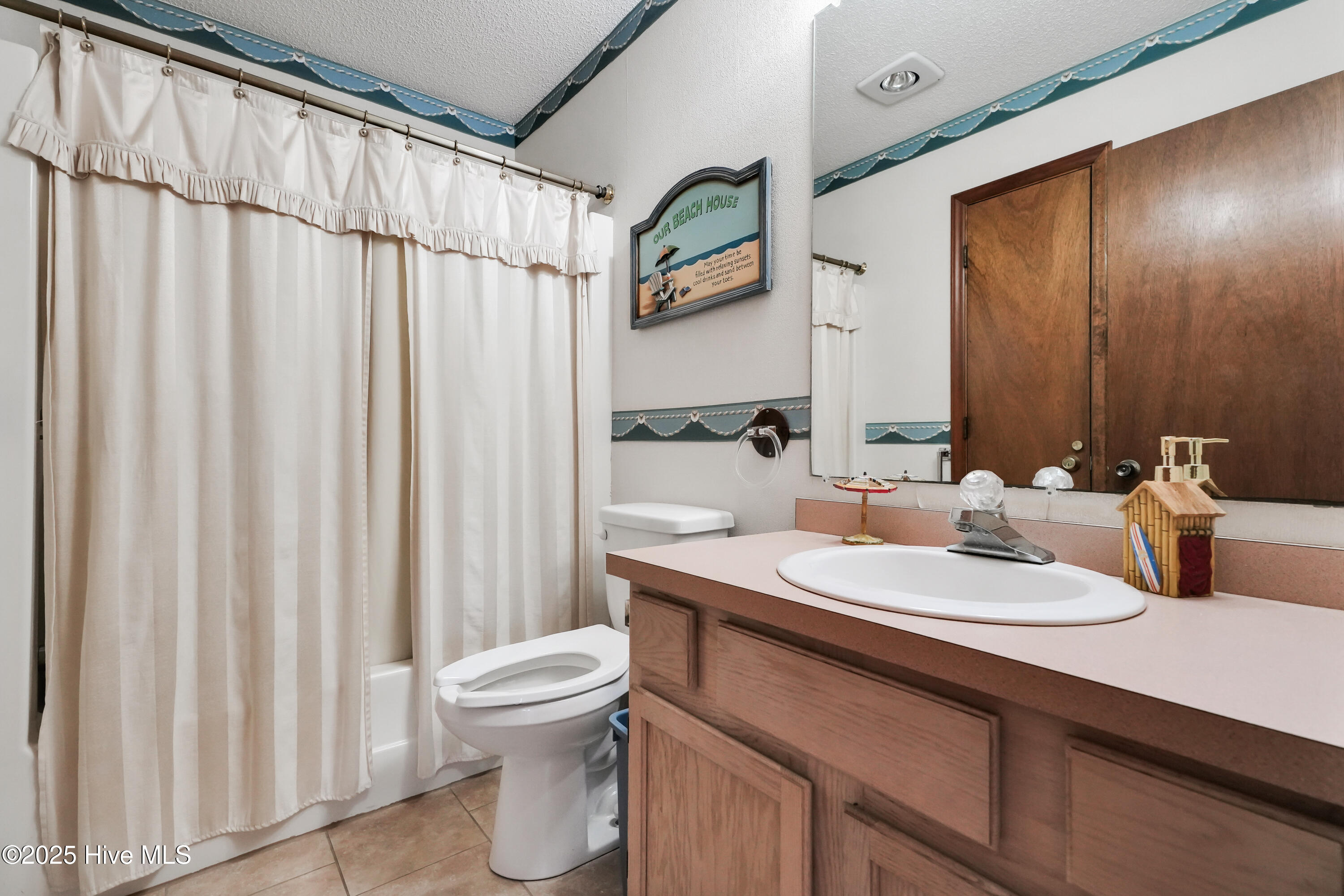 3518 E Pelican Drive