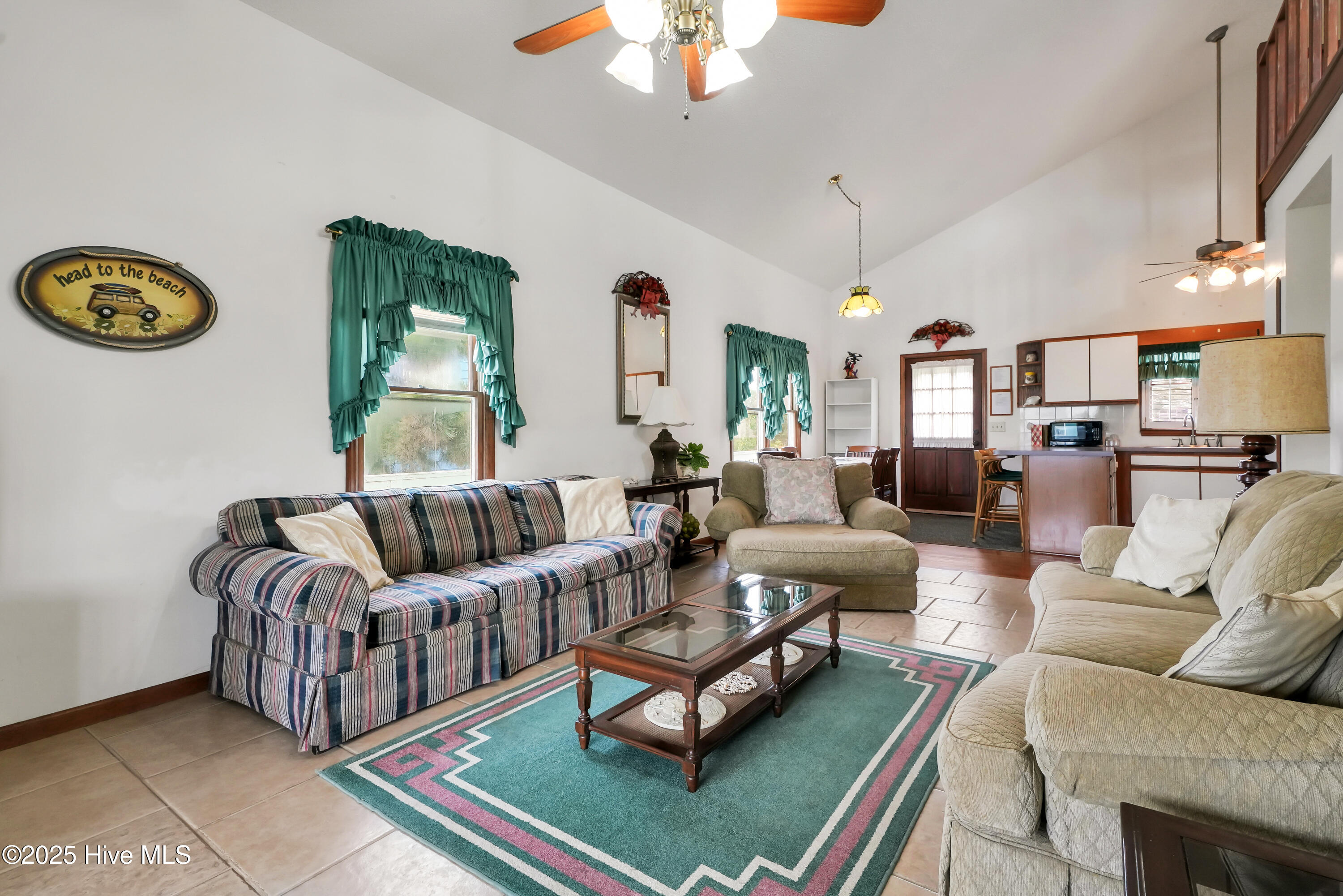 3518 E Pelican Drive