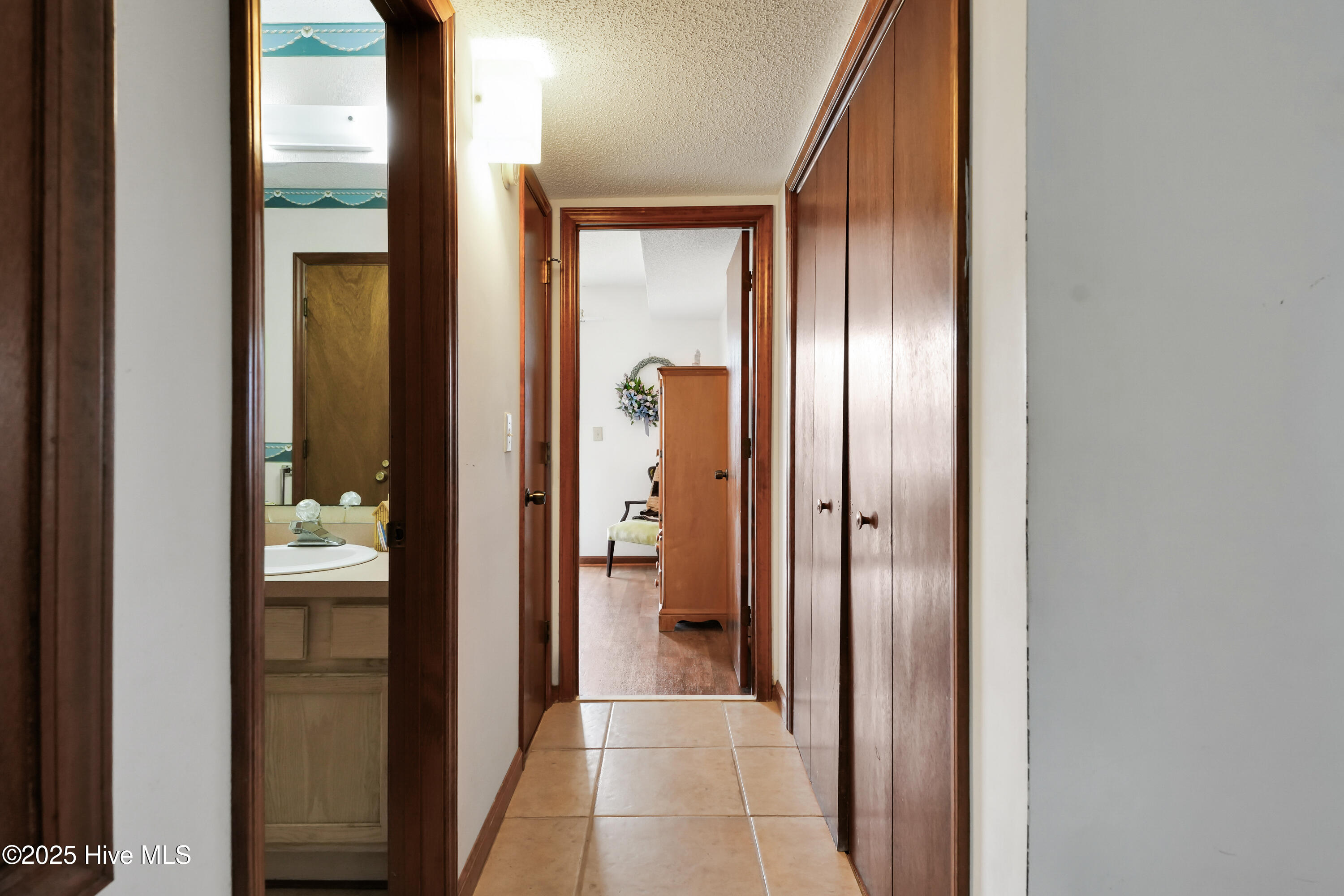 3518 E Pelican Drive