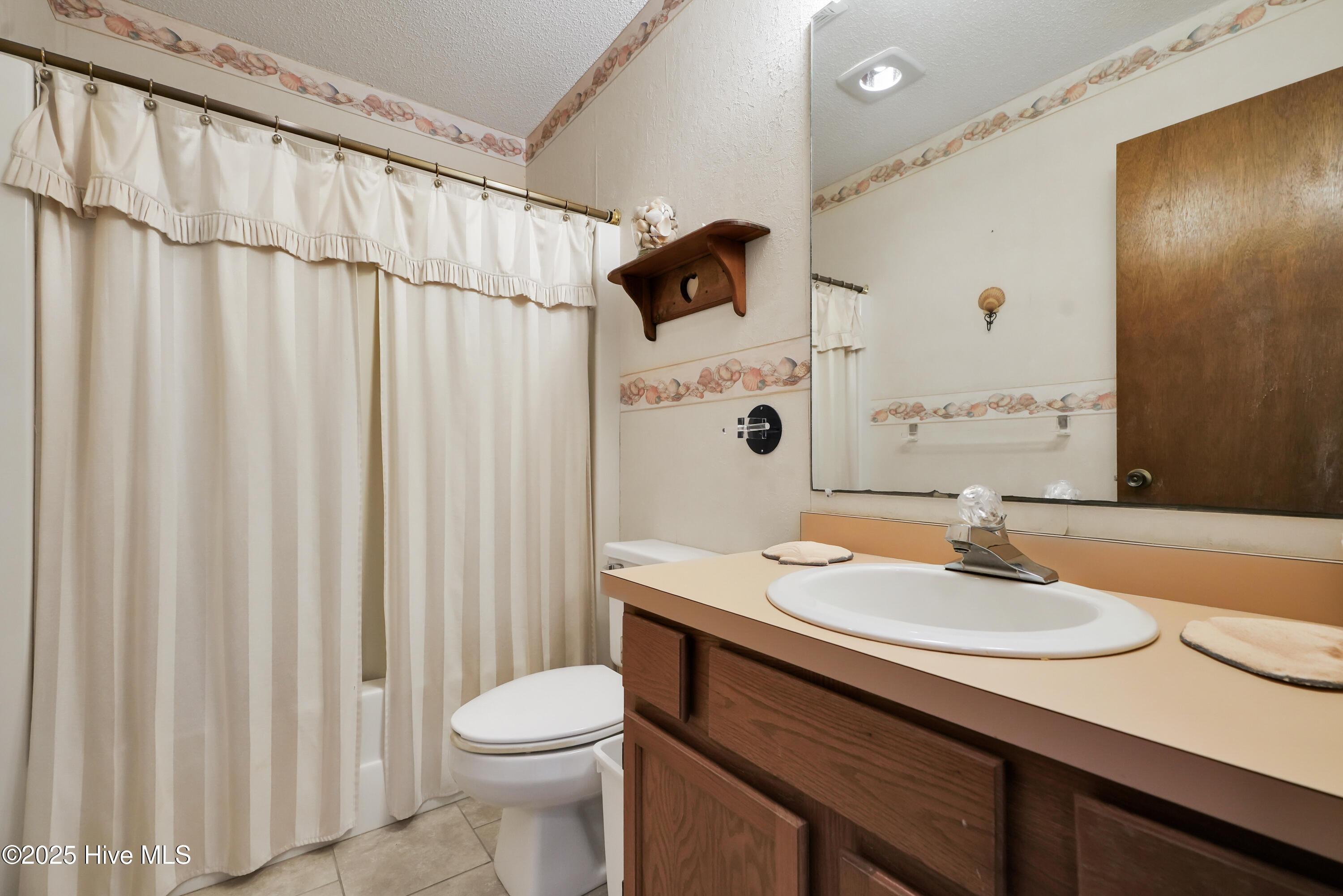 3518 E Pelican Drive