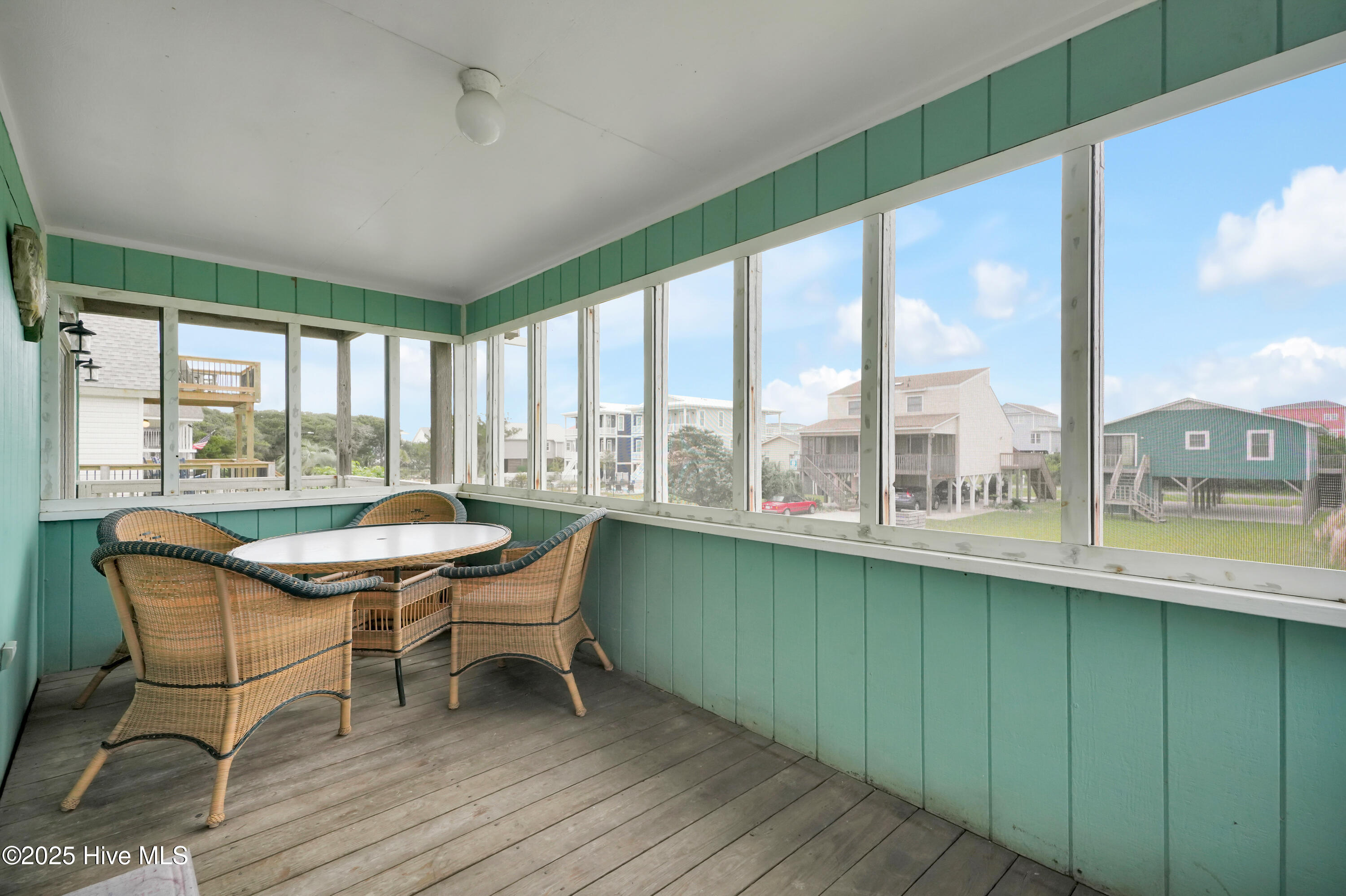 3518 E Pelican Drive