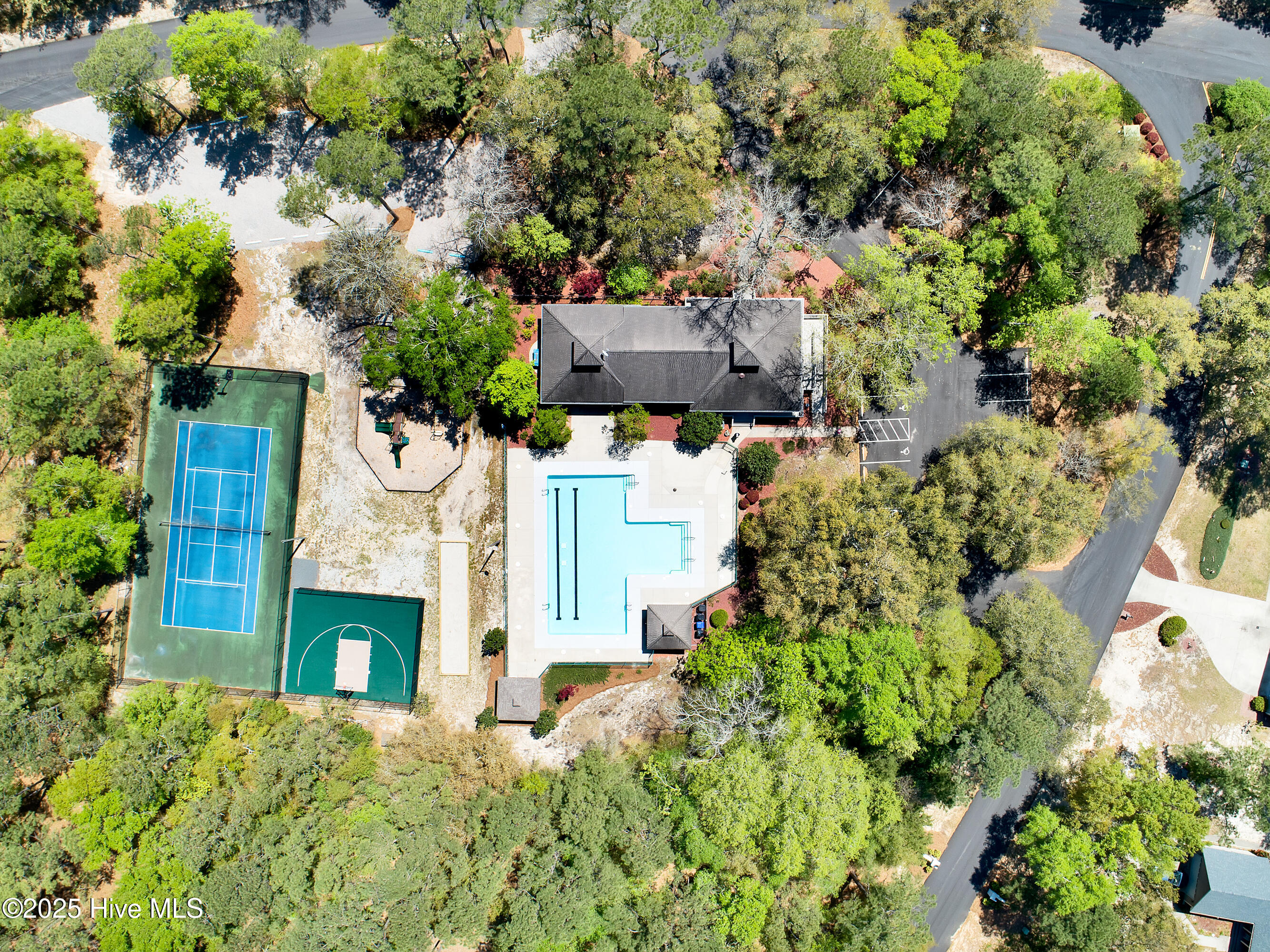 2967 Island Drive SE