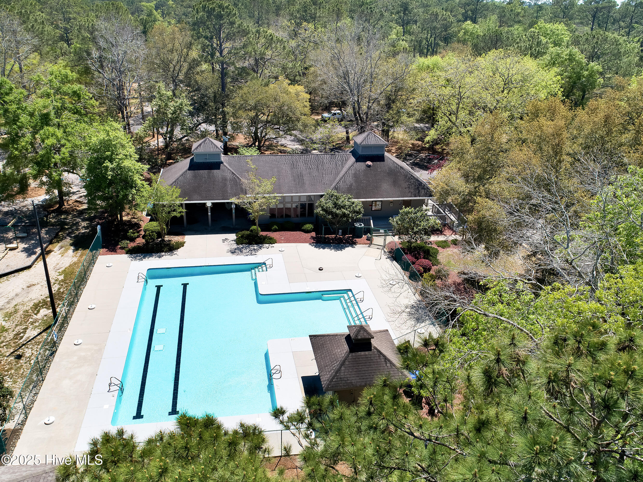 2967 Island Drive SE