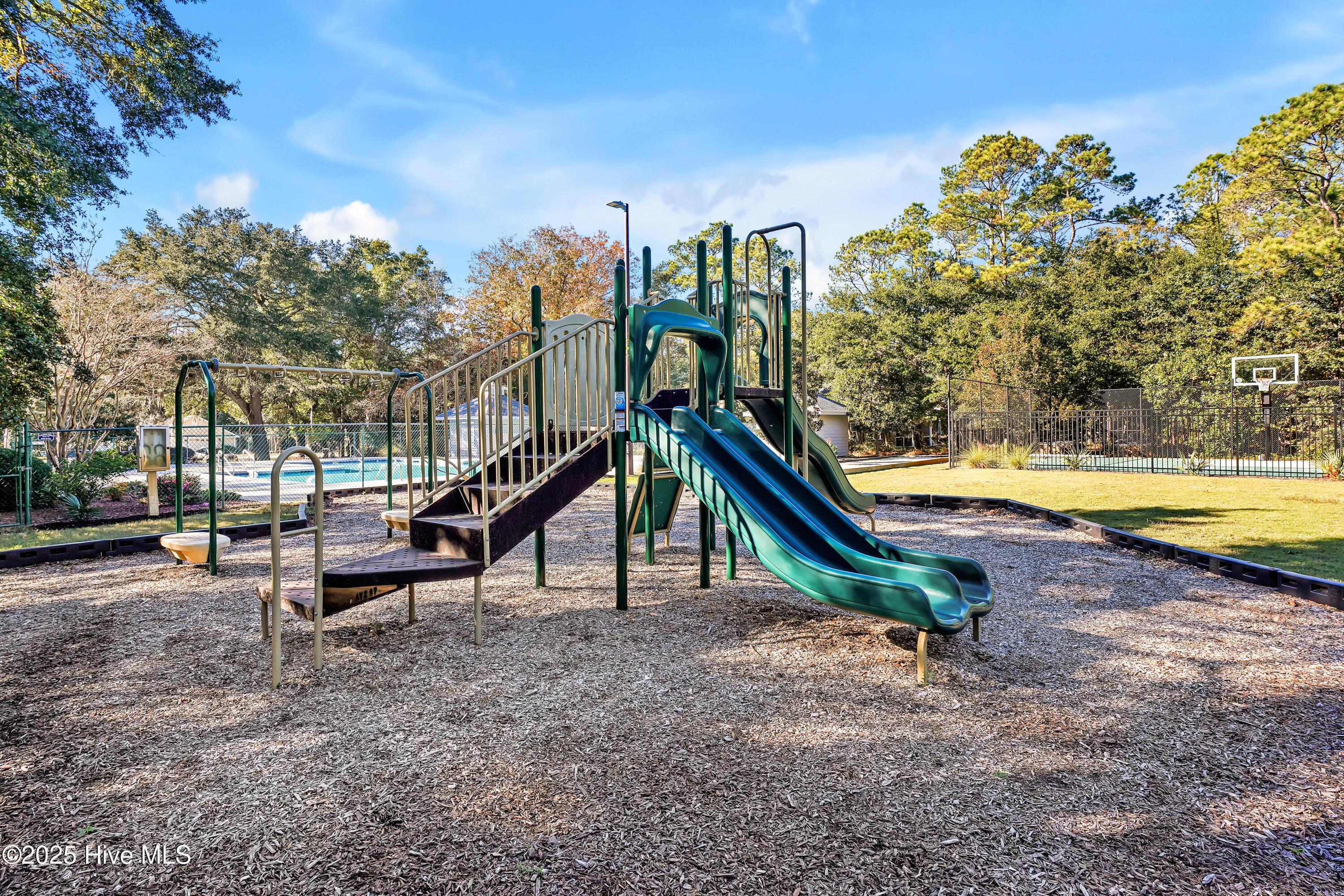 2967 Island Drive SE