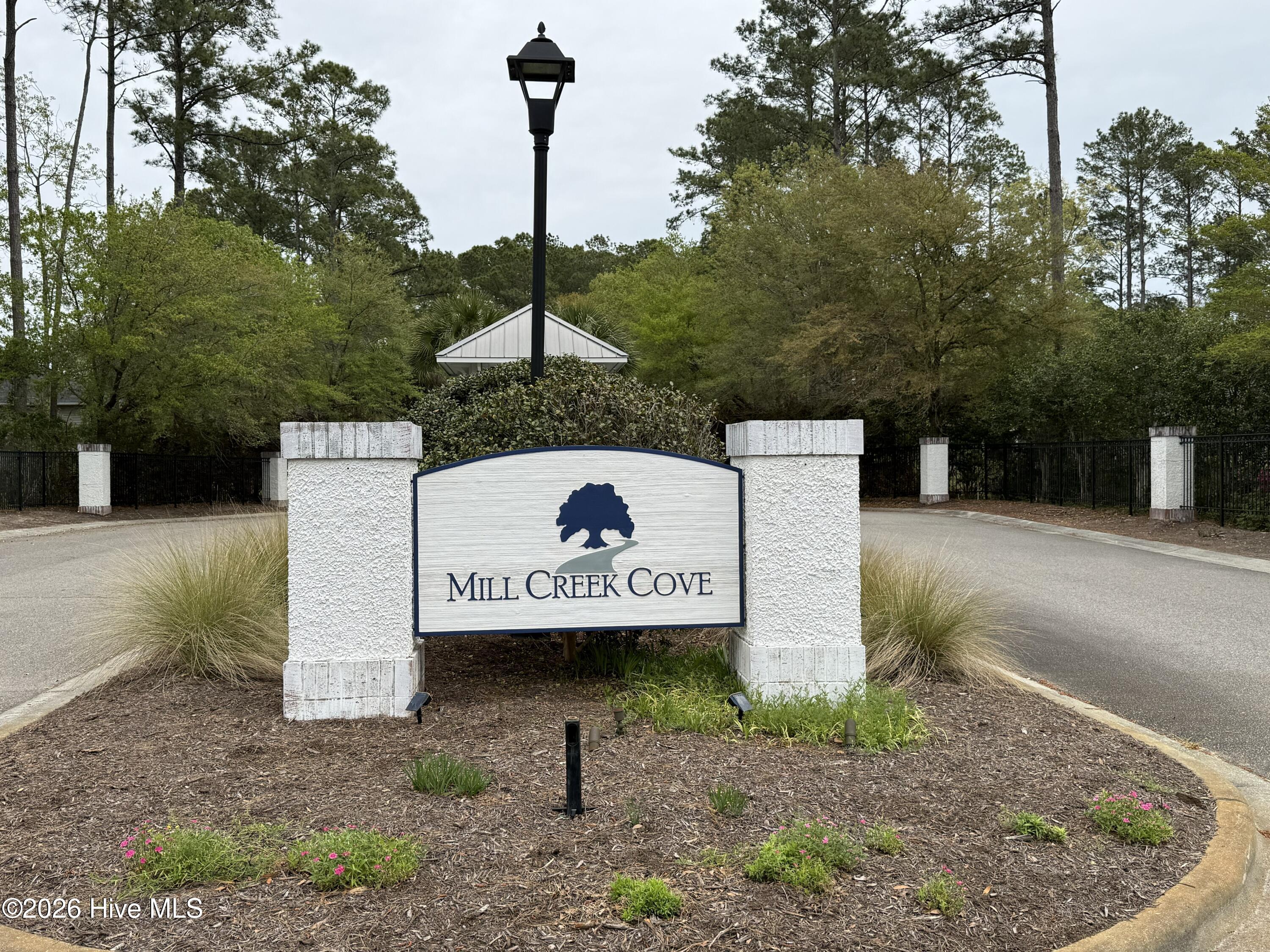 939 Pantego Boulevard SE