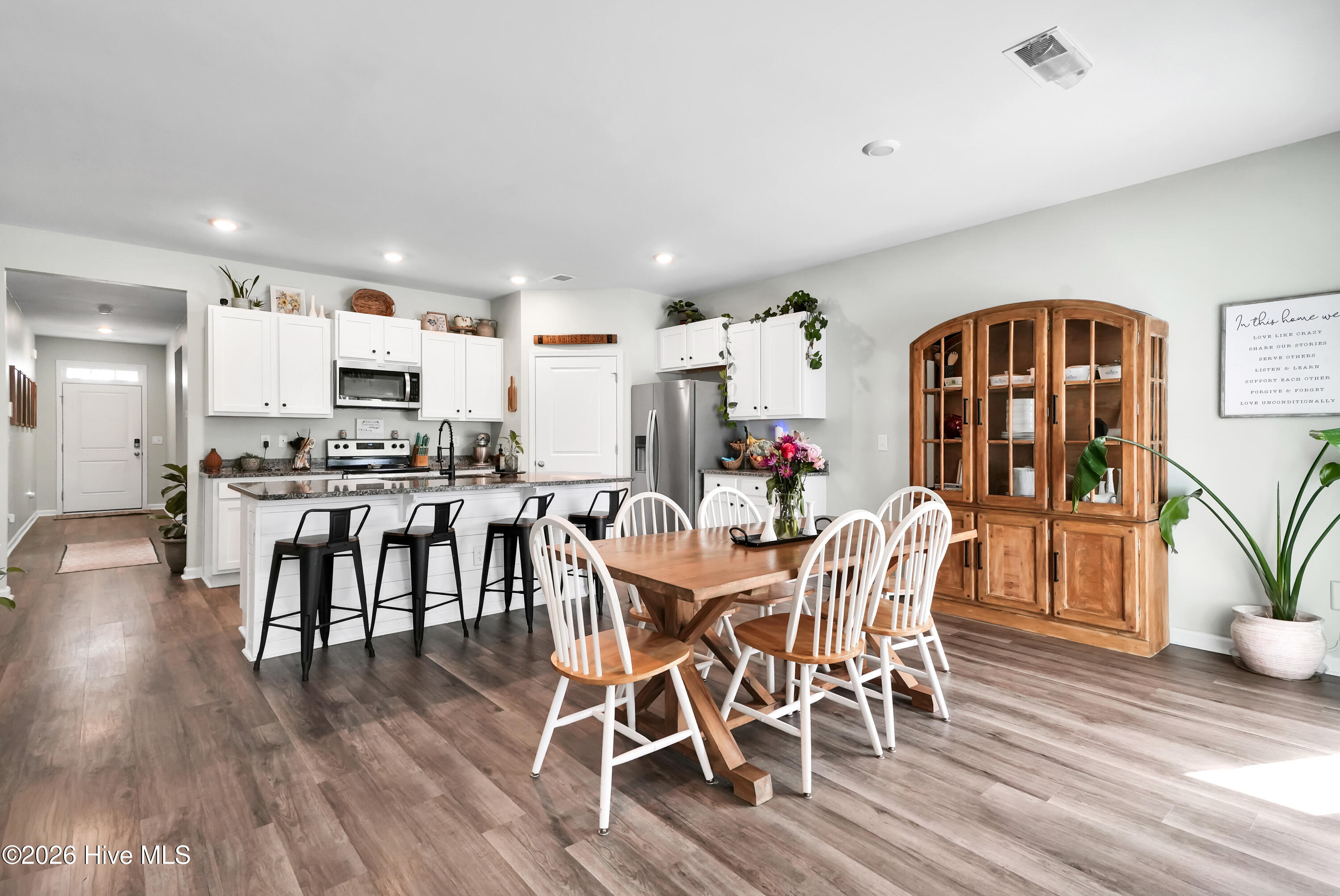 1528 Pleasant Hollow Court SE