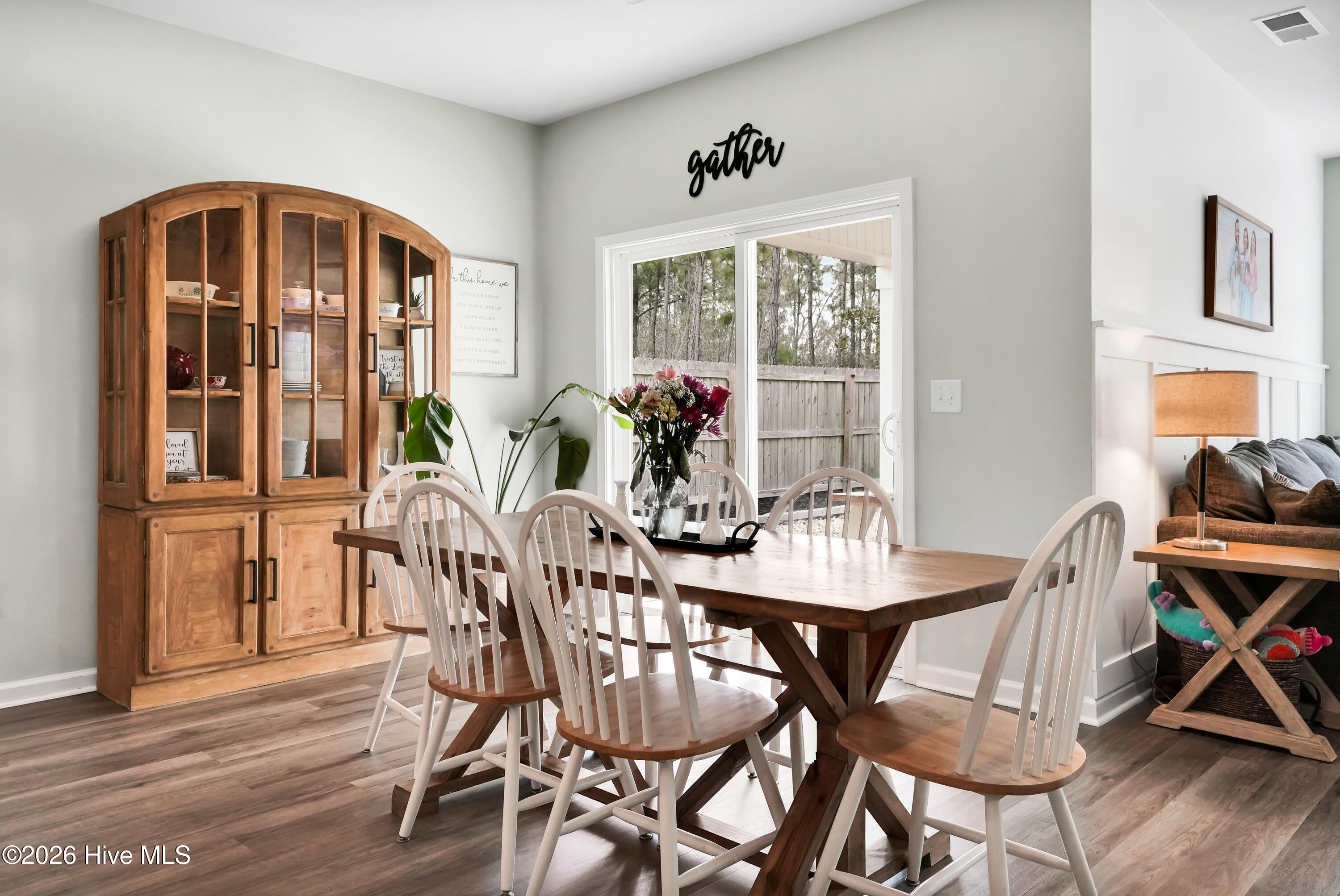 1528 Pleasant Hollow Court SE