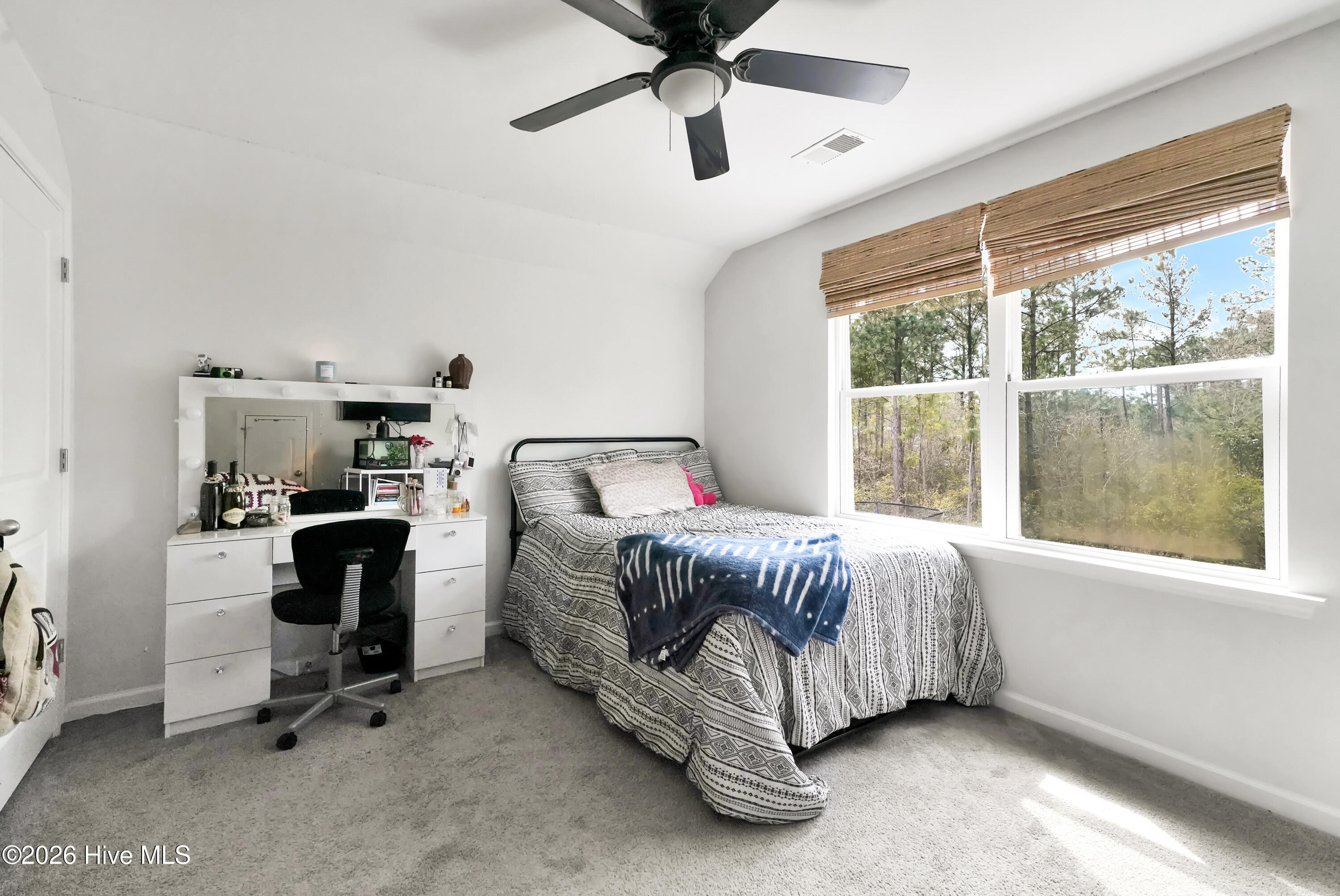 1528 Pleasant Hollow Court SE