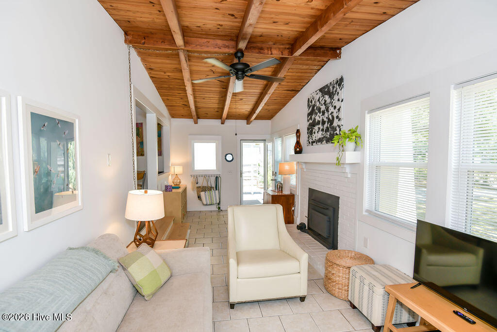 107 NE 78th Street
