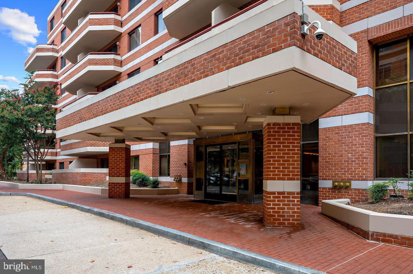 2301 N STREET NW 717