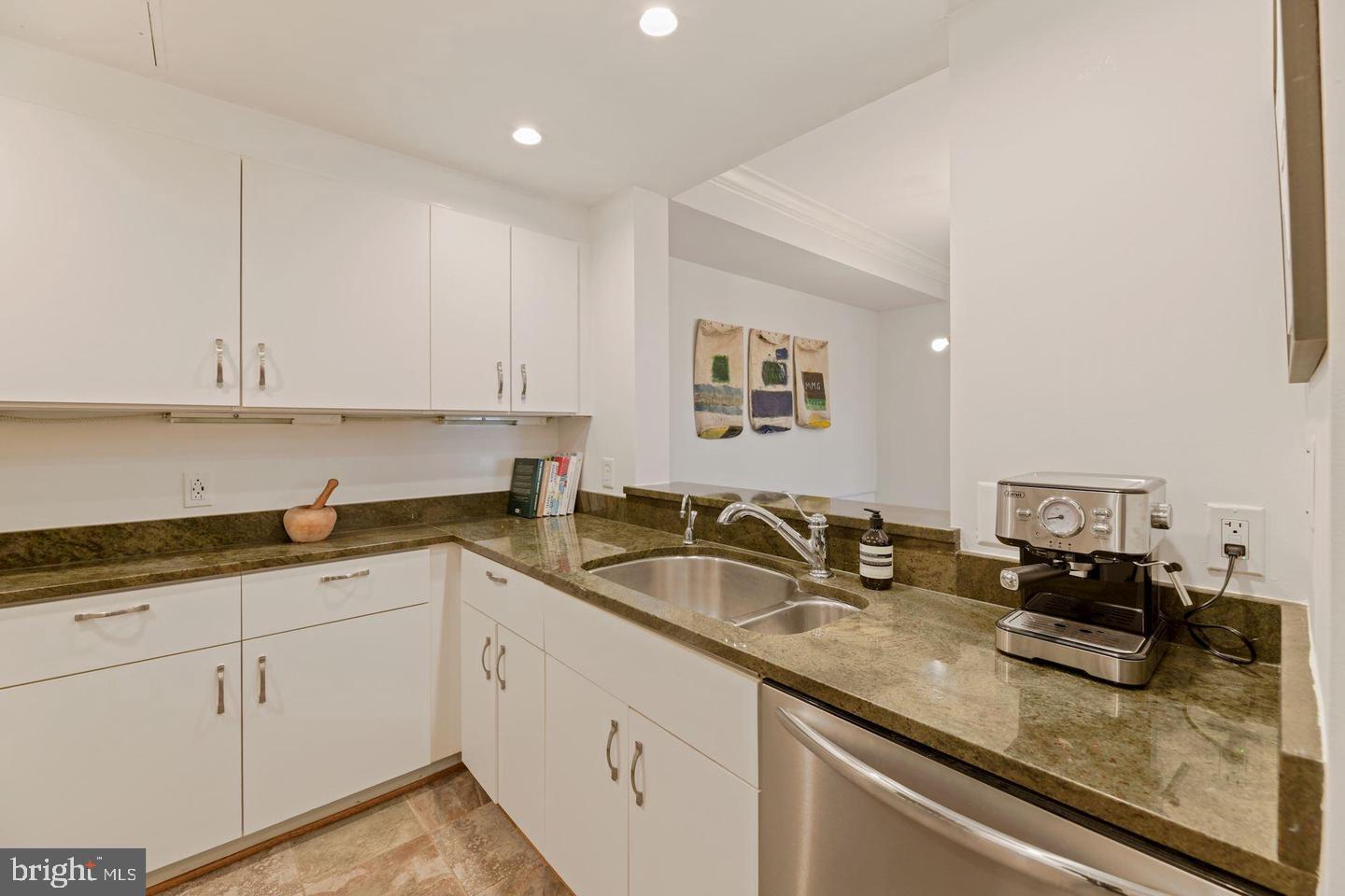 2301 N STREET NW 717