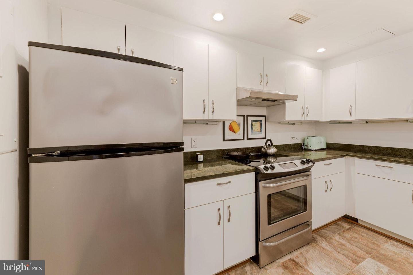 2301 N STREET NW 717