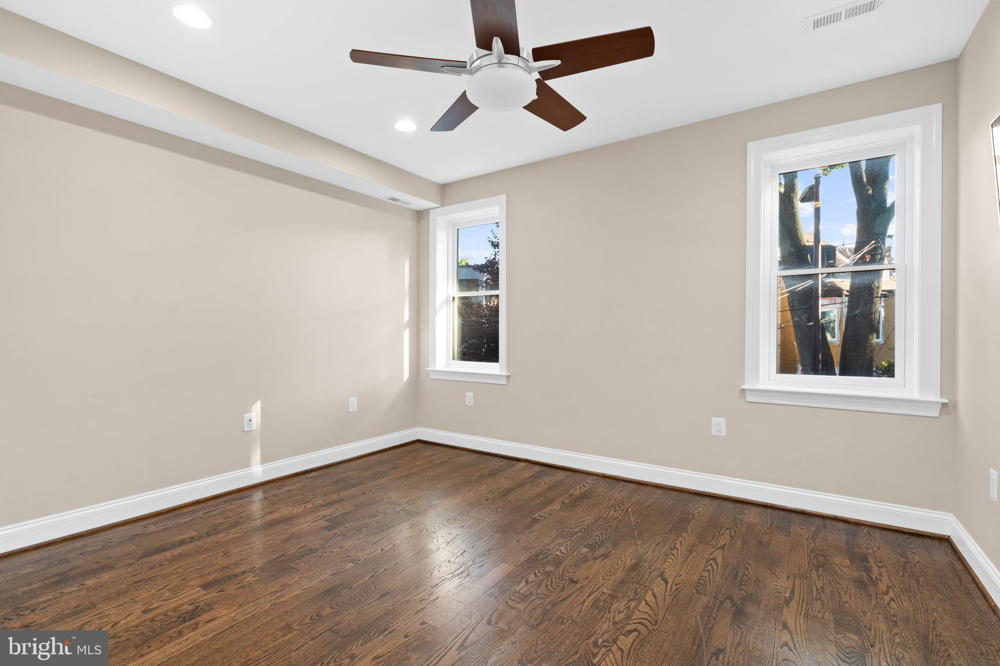 625 MASSACHUSETTS AVENUE NE