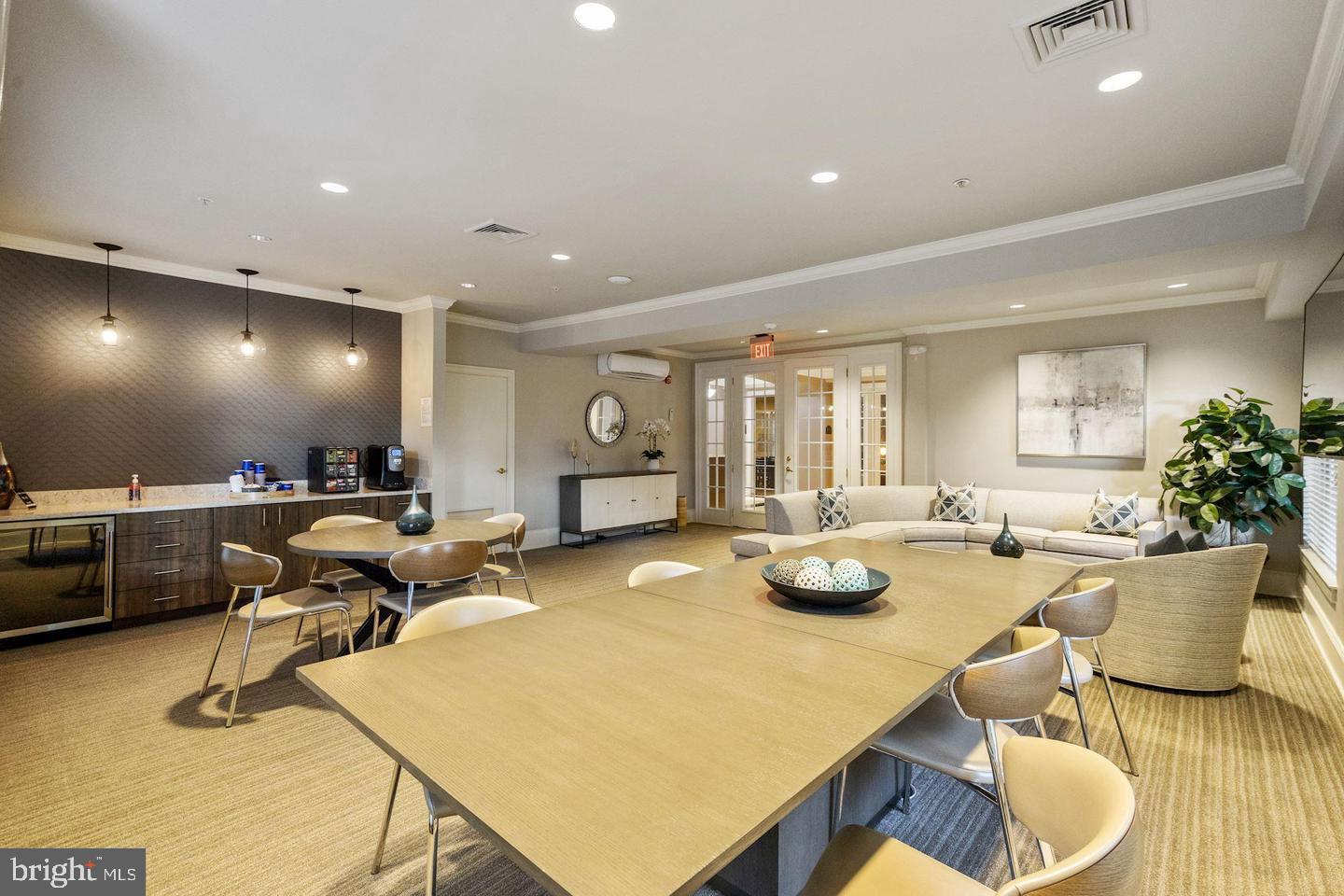 11800 Old Georgetown Road #1211