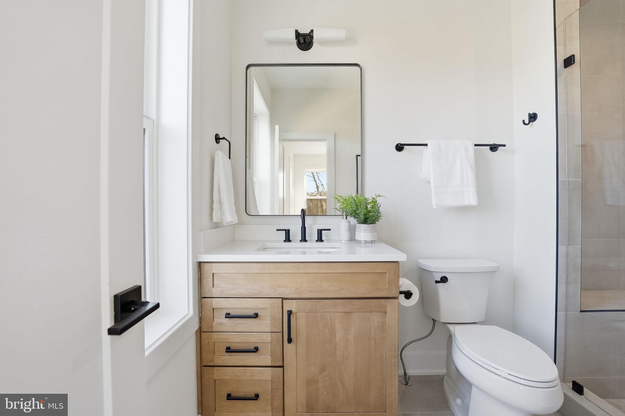 612 GIBSON CIRCLE SW