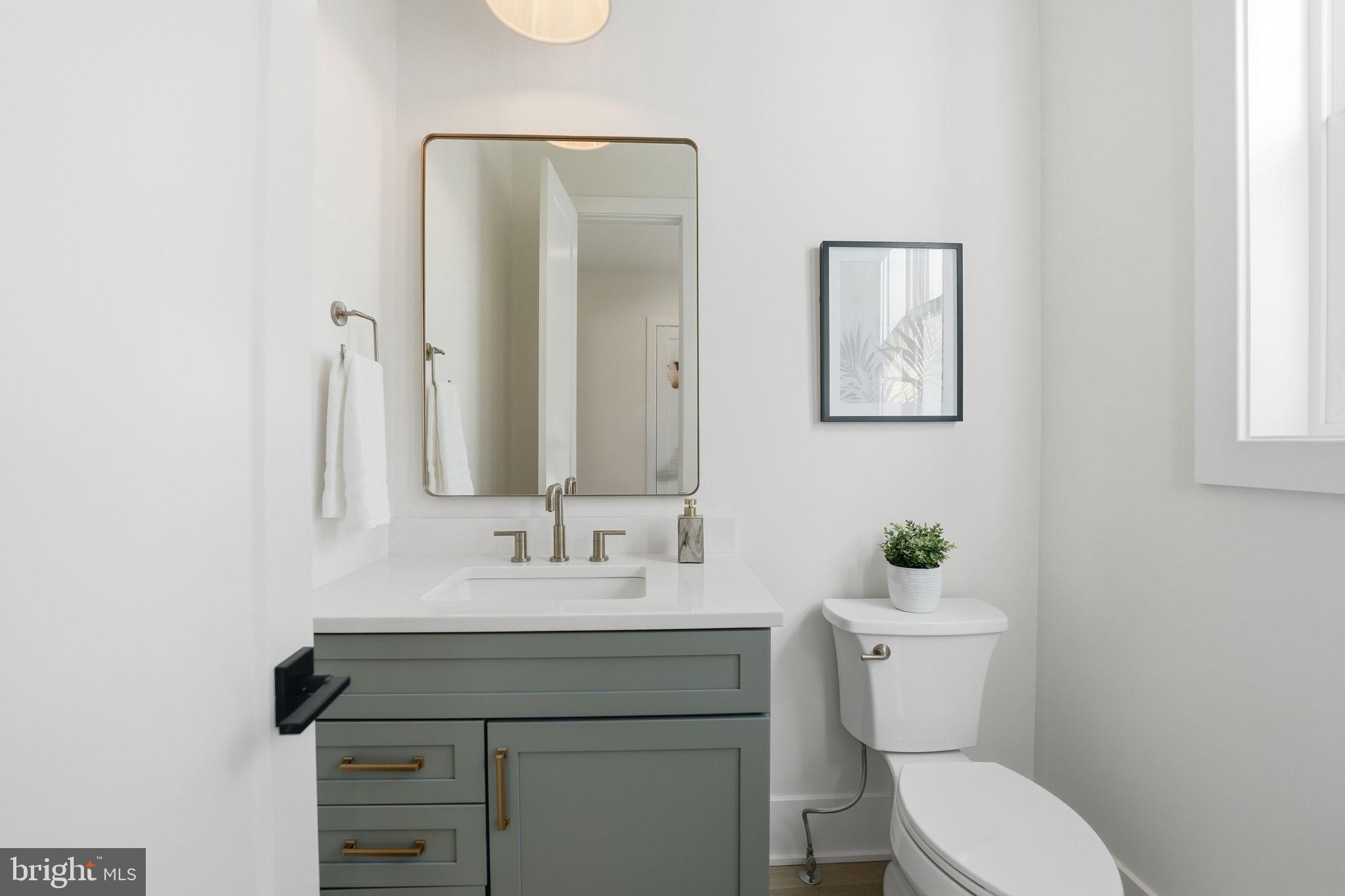 612 GIBSON CIRCLE SW