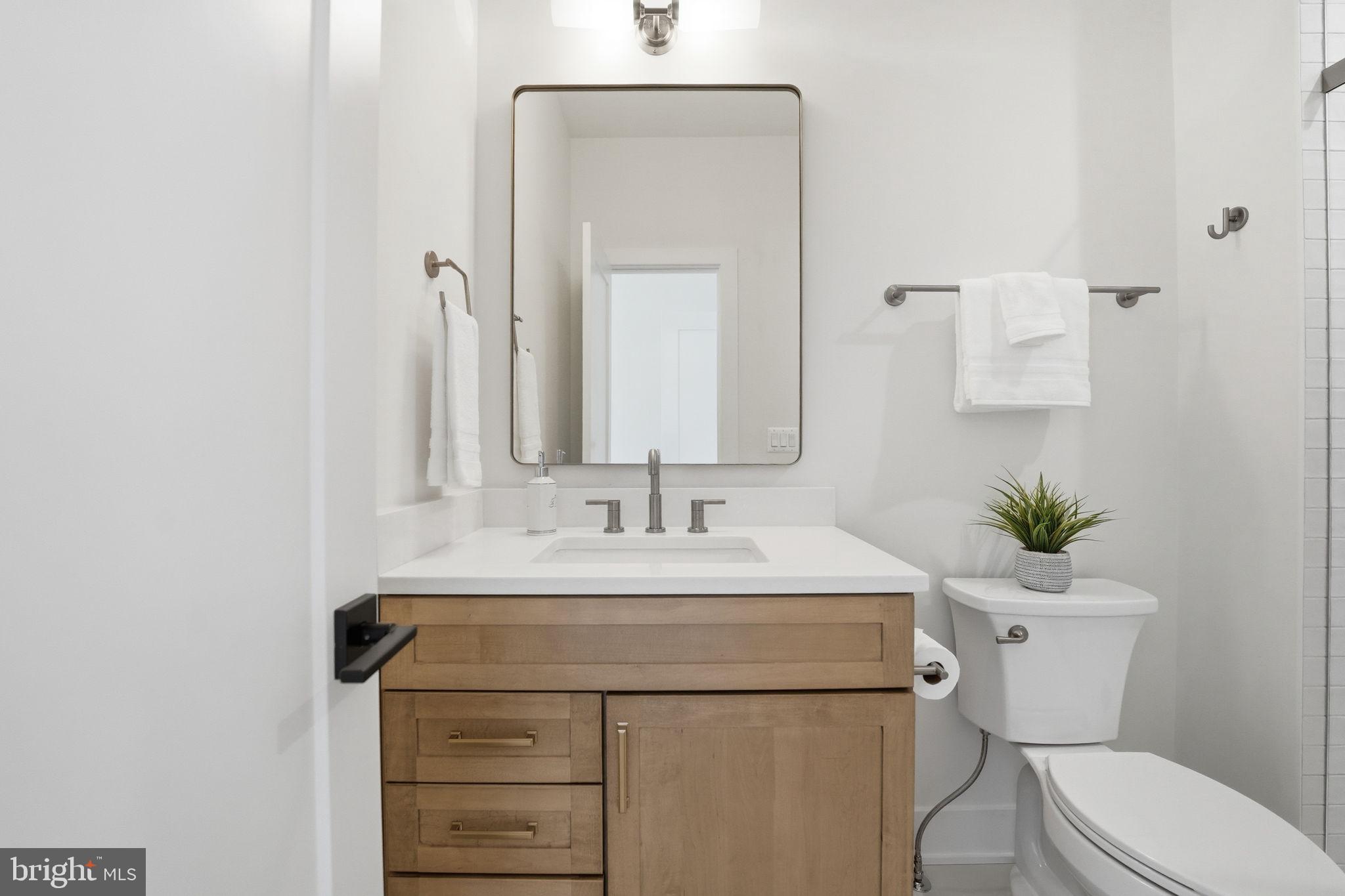 612 GIBSON CIRCLE SW