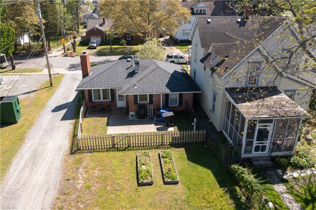 106 Florida AVE