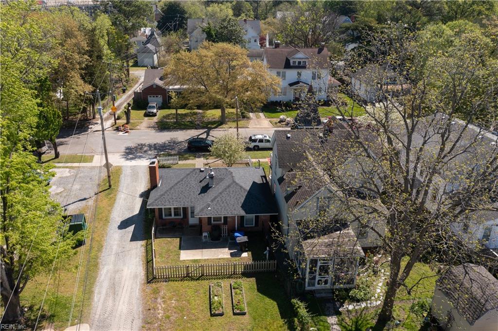 106 Florida AVE