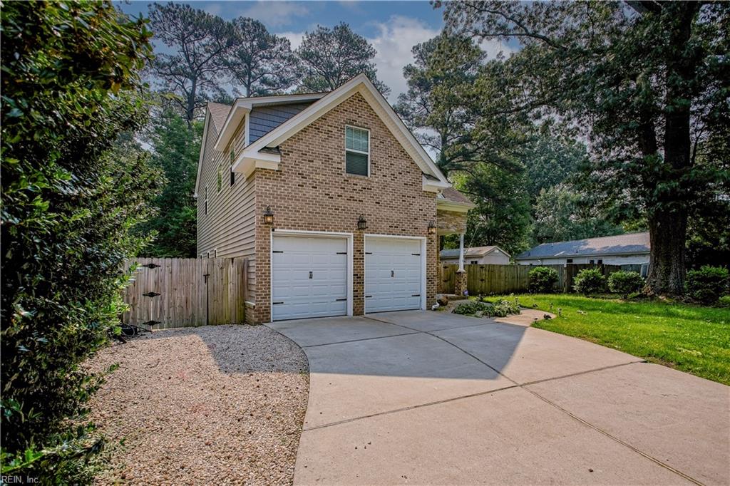 605 Crossland DR