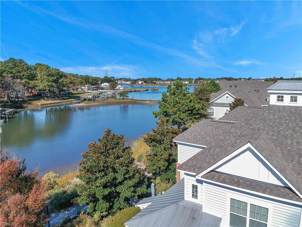 4074 Lighthouse CV
